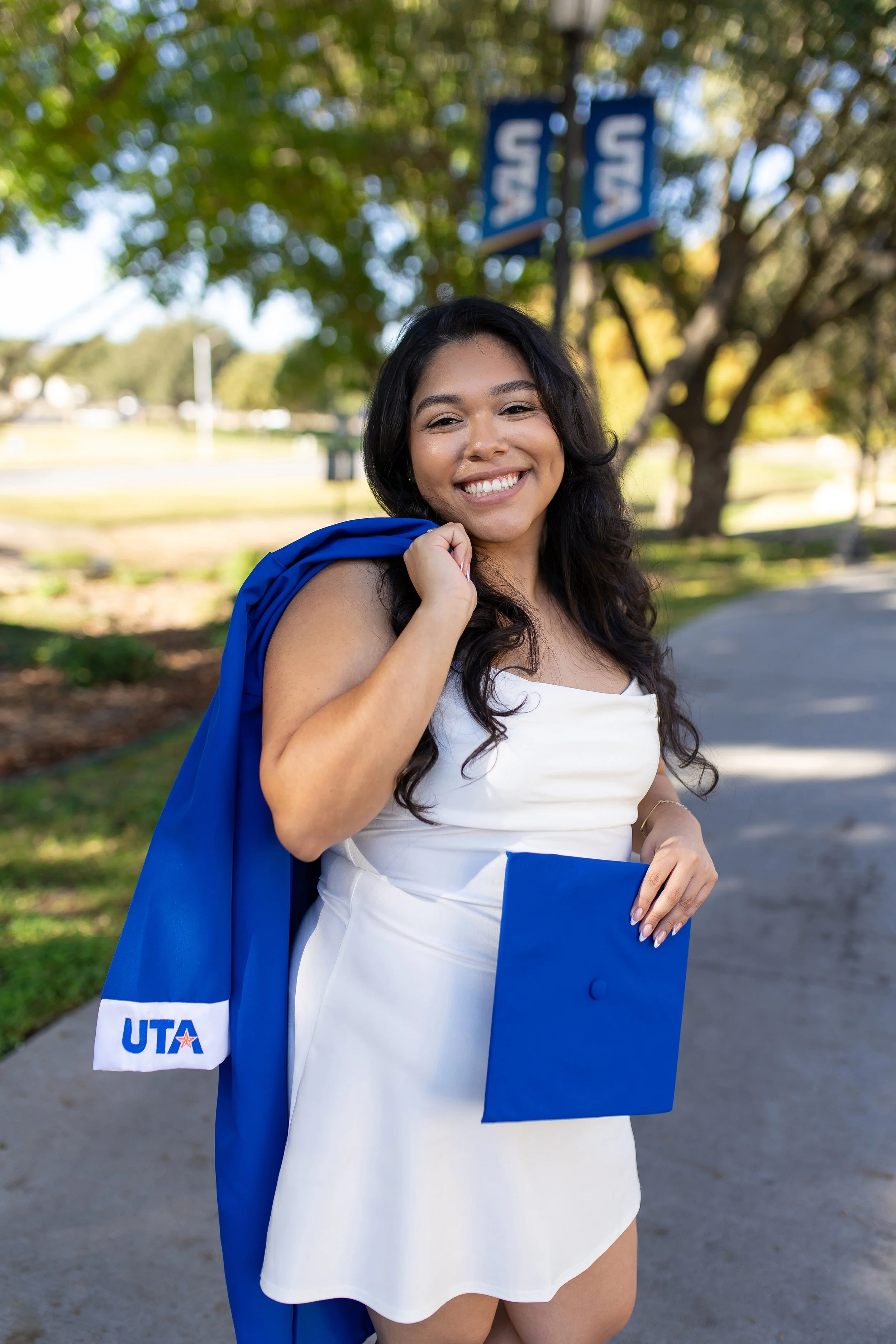 RS_Stephanie_UTA_GradSession_DFWPhotographer_TeddyGiles-26.jpg