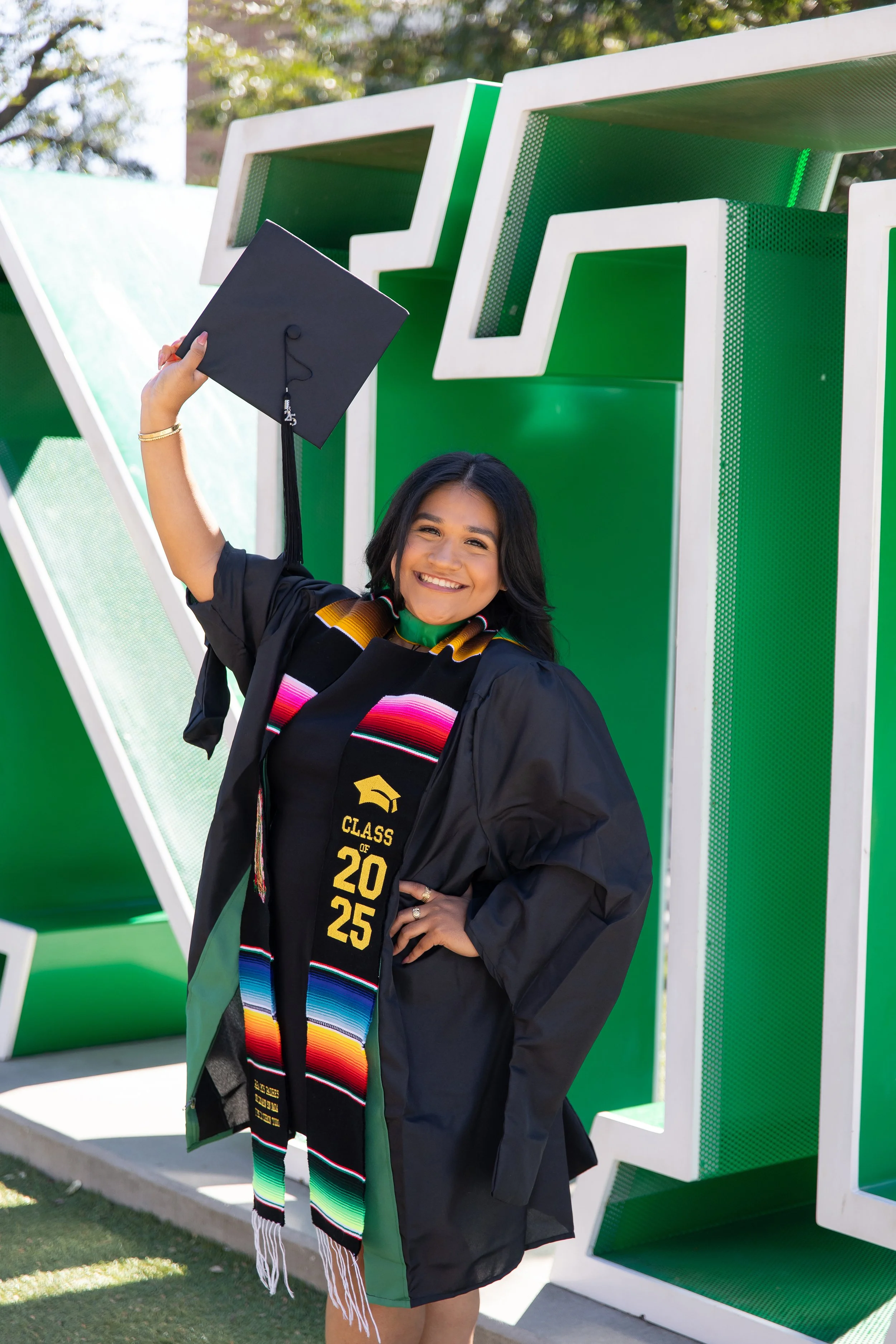 RS_Karen_UNT_GradSession_DFWPhotographer_TeddyGiles-12.jpg