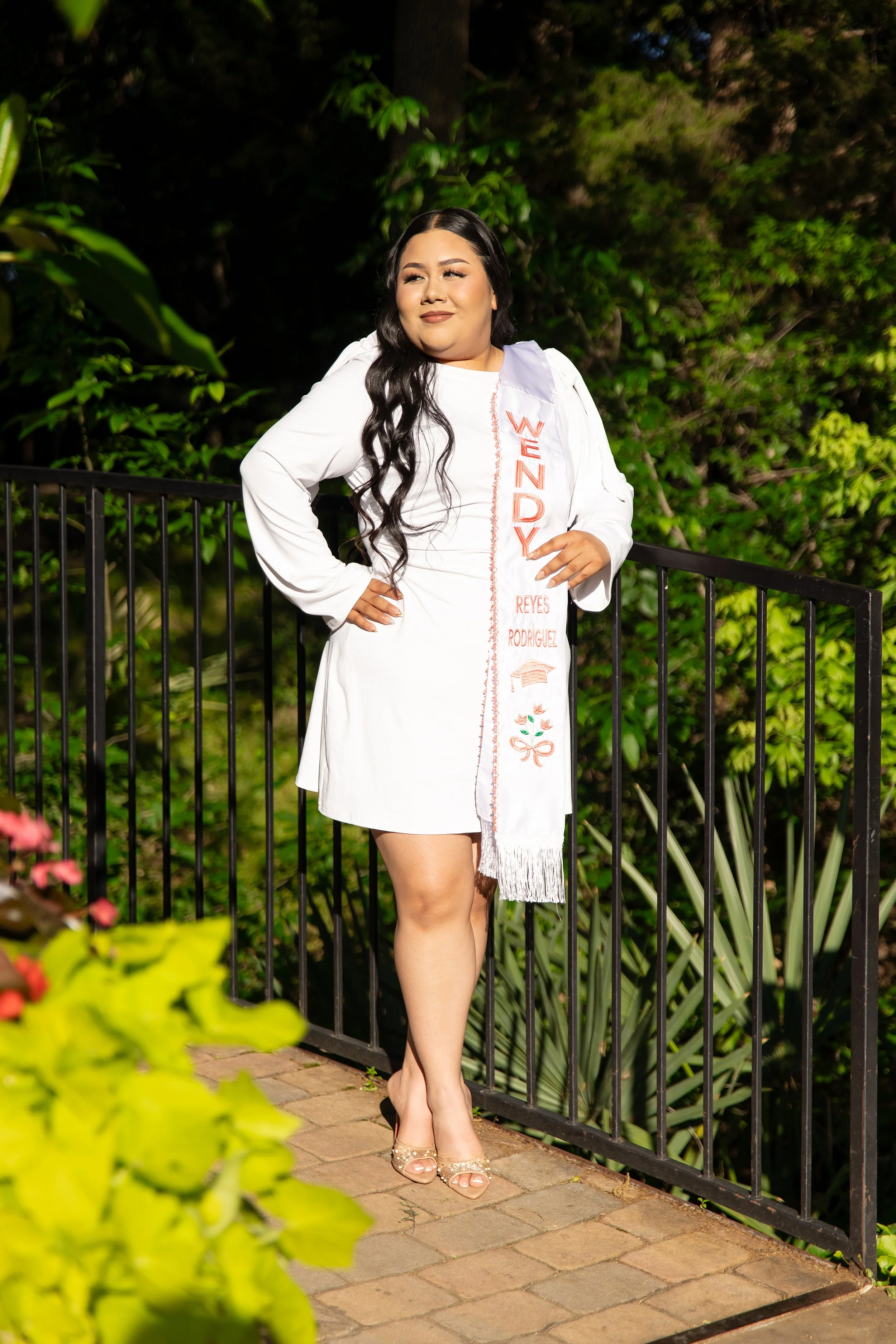RS_Wendy_GradSession_DFWPhotographer_TeddyGiles-7.jpg