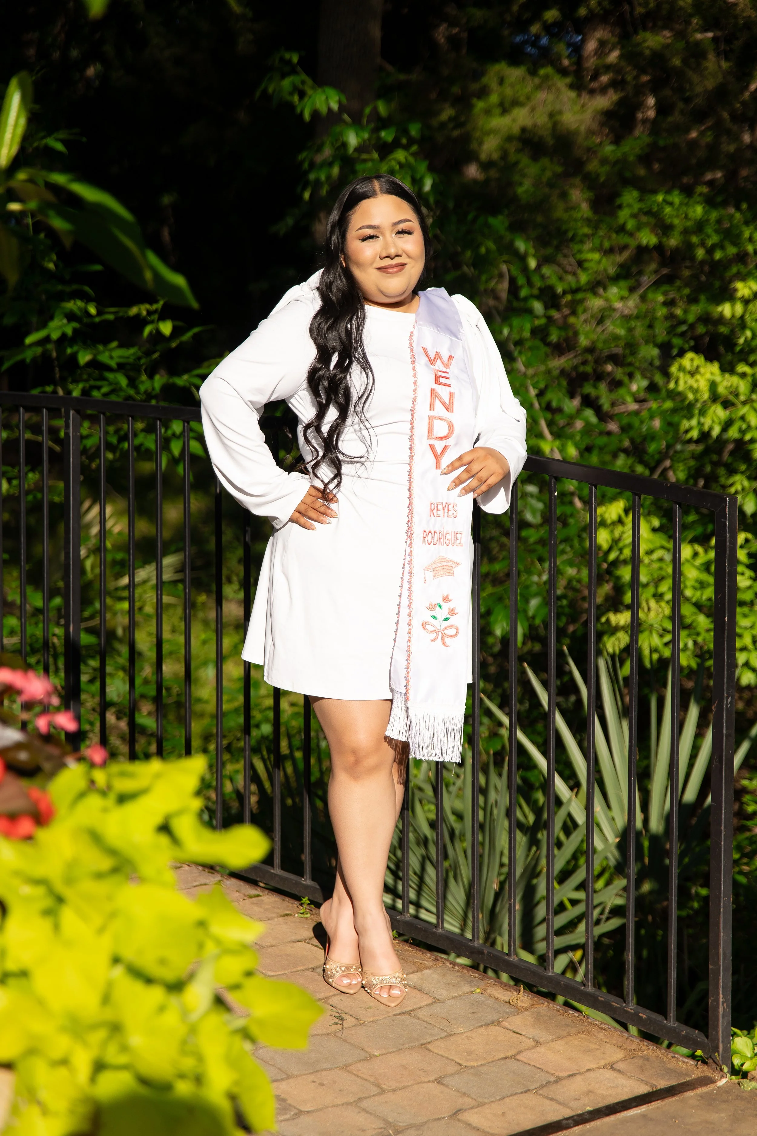 RS_Wendy_GradSession_DFWPhotographer_TeddyGiles-8.jpg
