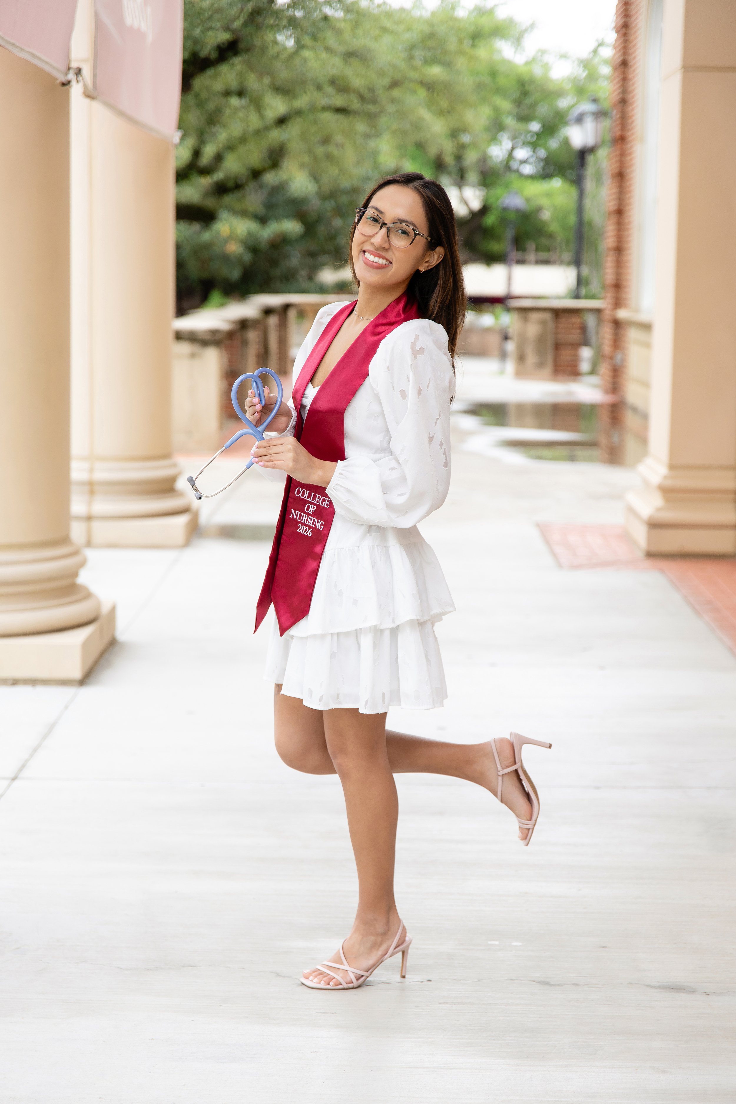 RS_Yaritza_GradSession_DFWPhotographer_TeddyGiles-14.jpg