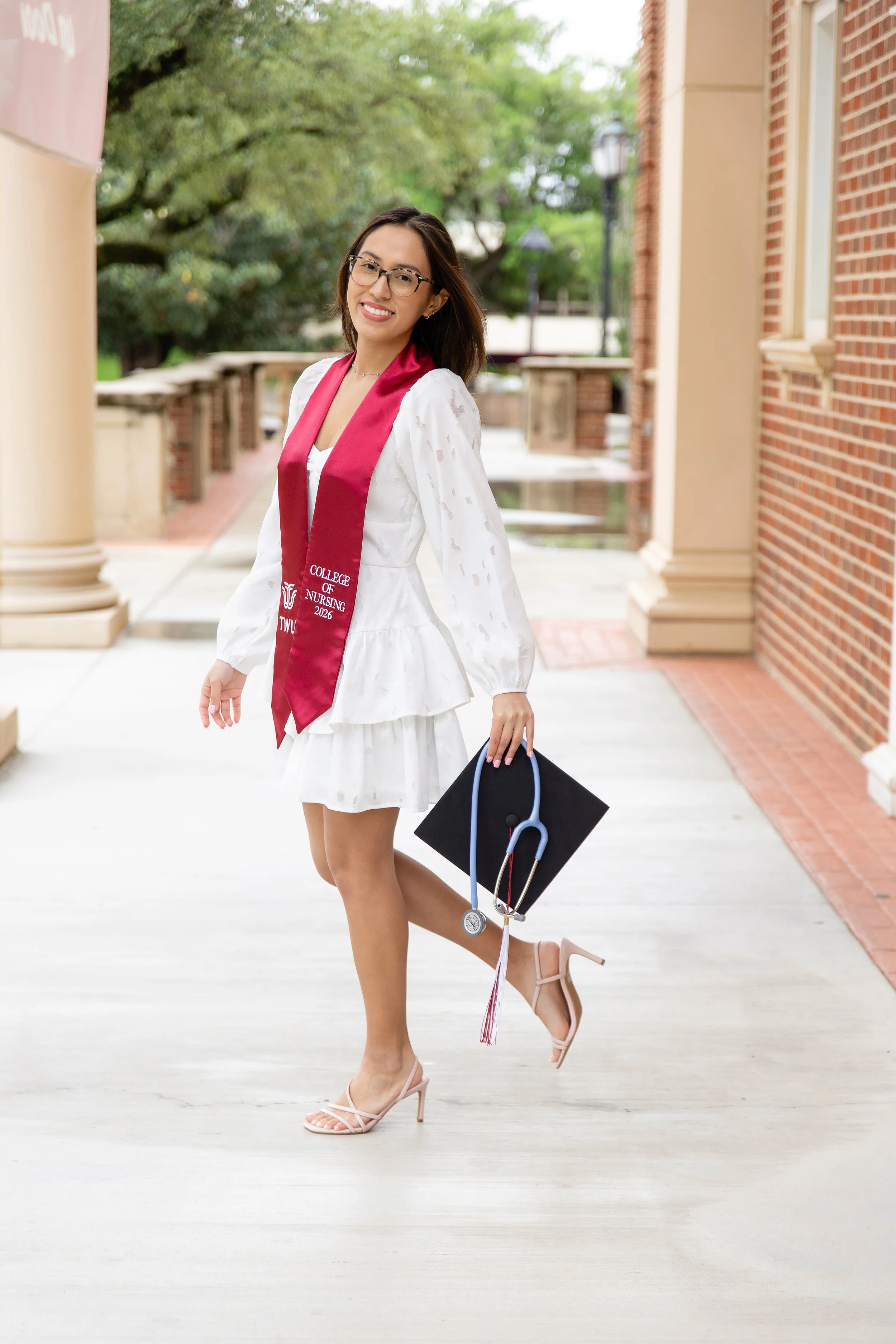 RS_Yaritza_GradSession_DFWPhotographer_TeddyGiles-15.jpg