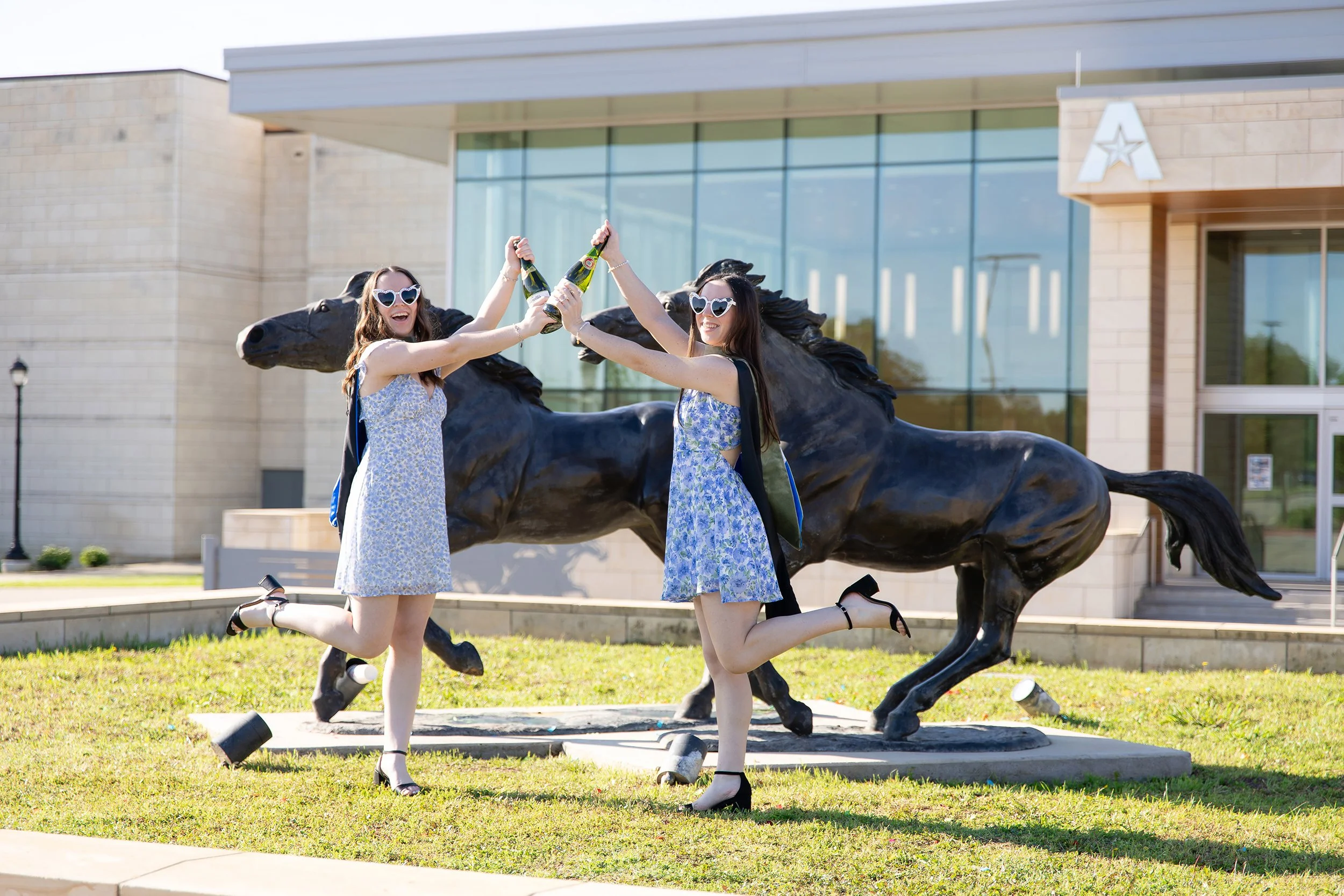 RS_SM_UTA_GradSession_DFWPhotographer_TeddyGiles-23.jpg
