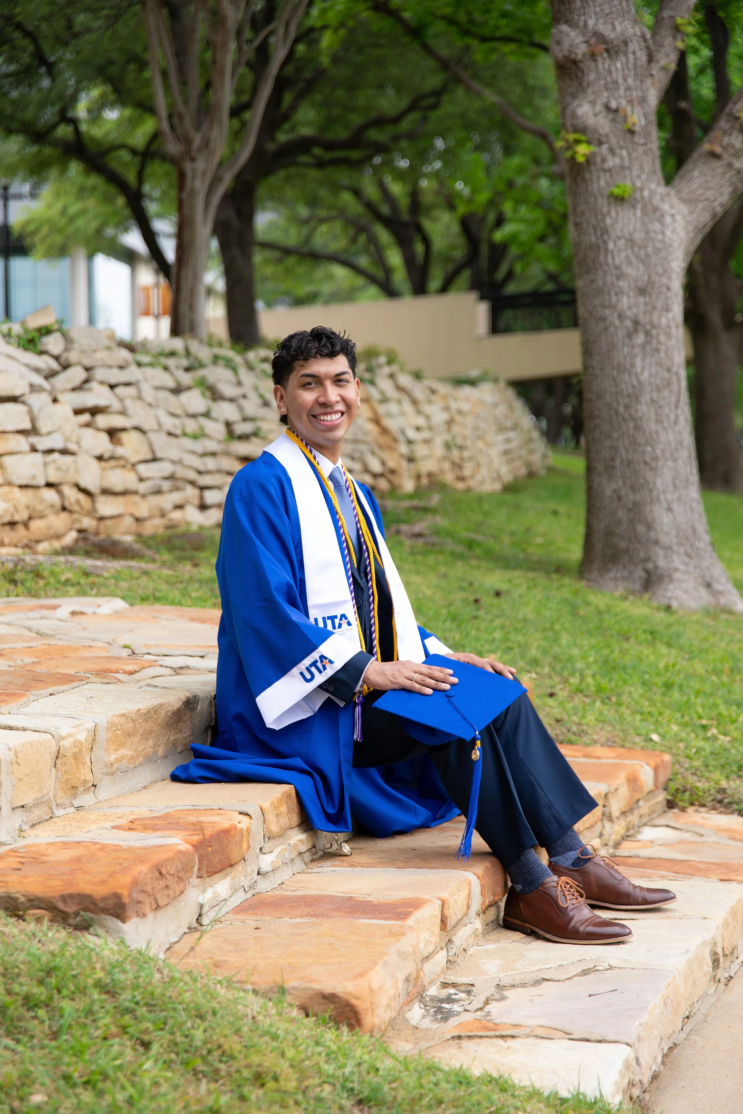 RS_Jonathan_UTA_GradSession_DFWPhotographer_TeddyGiles-20.jpg