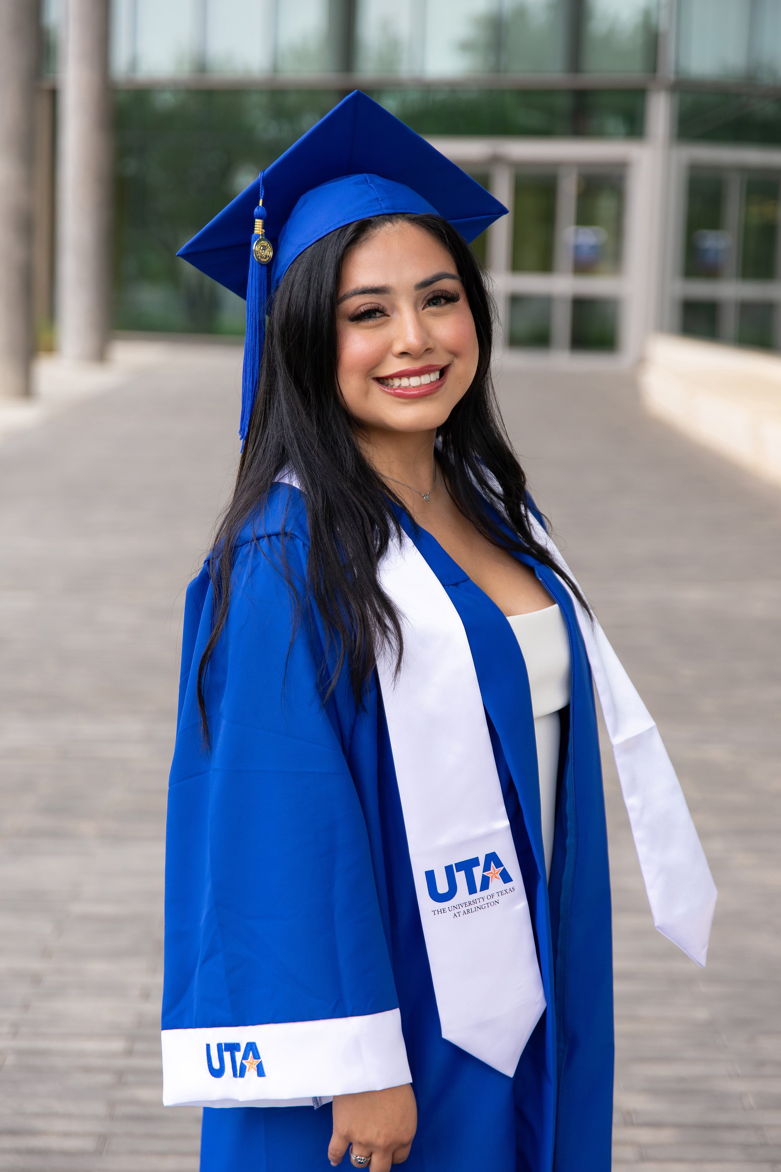 RS_Danna_UTA_GradSession_DFWPhotographer_TeddyGiles-25.jpg