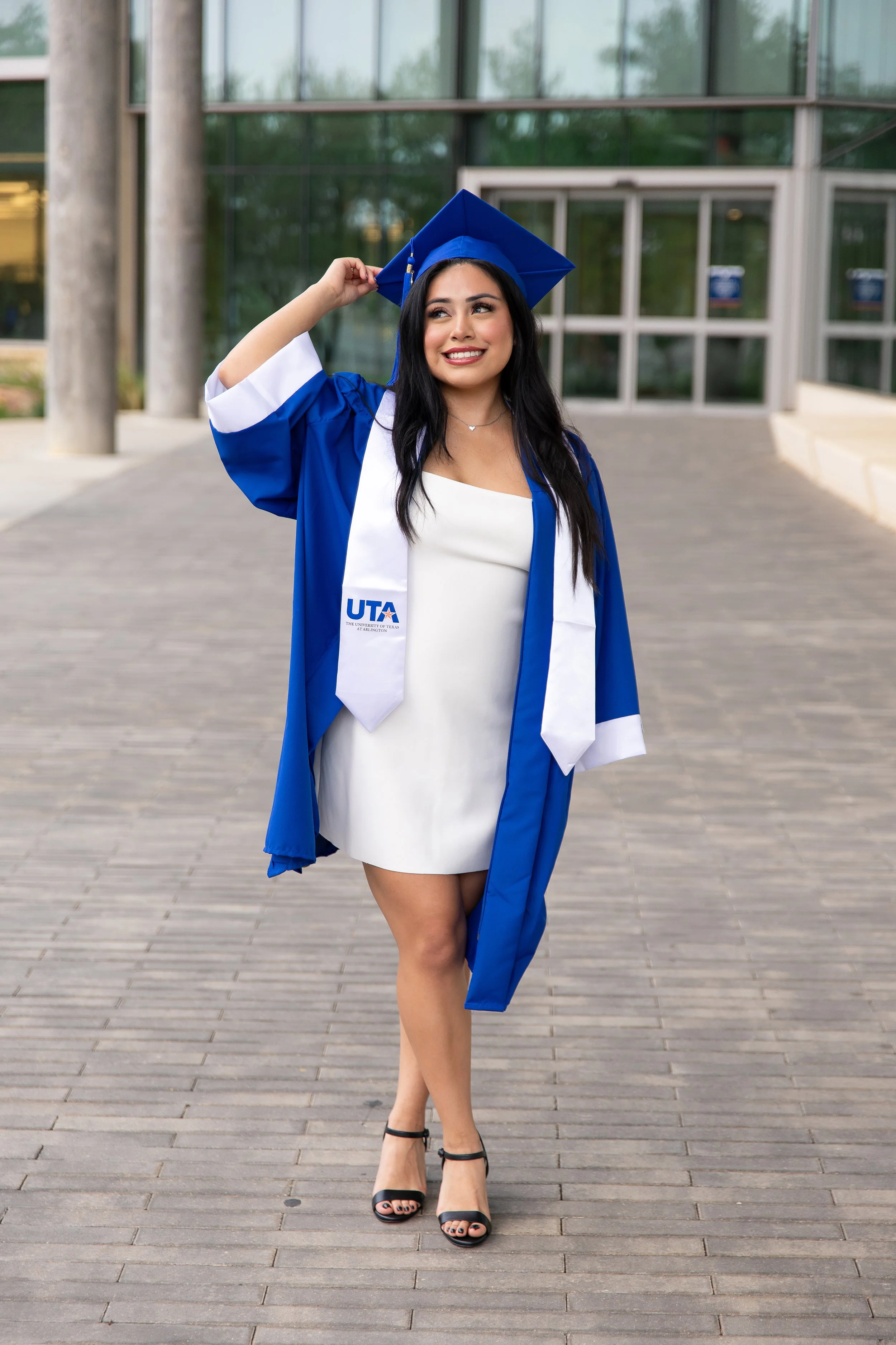 RS_Danna_UTA_GradSession_DFWPhotographer_TeddyGiles-26.jpg