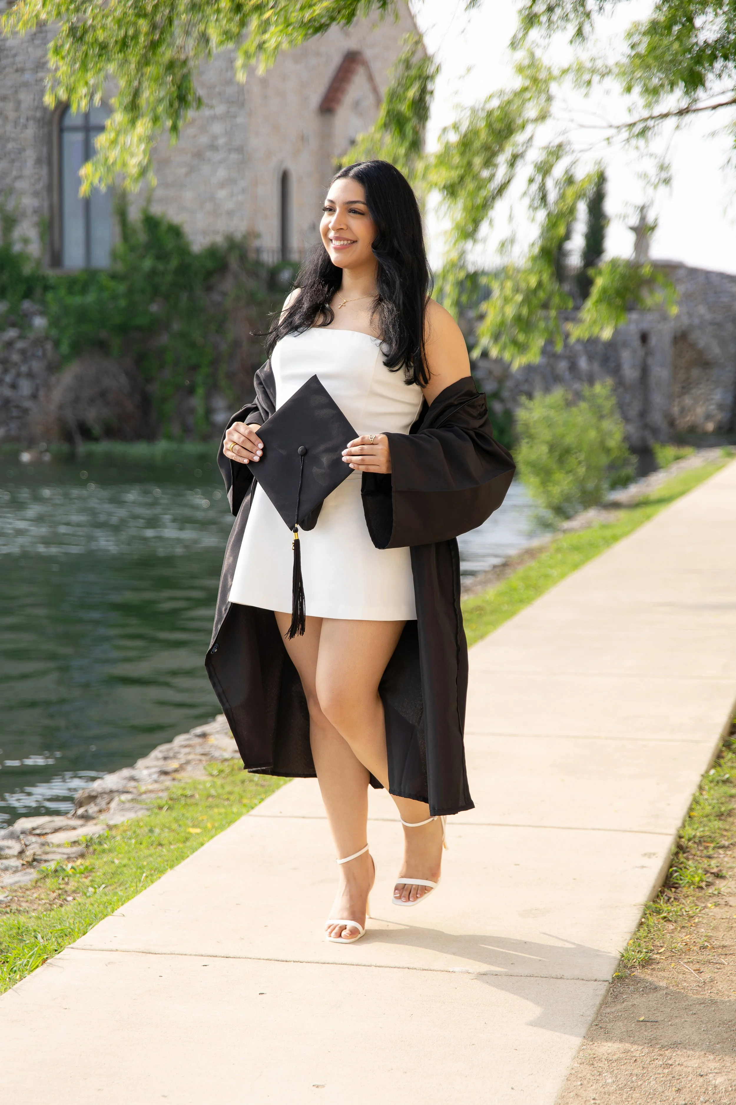 RS_Yahaira_TCC_GradSession_DFWPhotographer_TeddyGiles-19.jpg