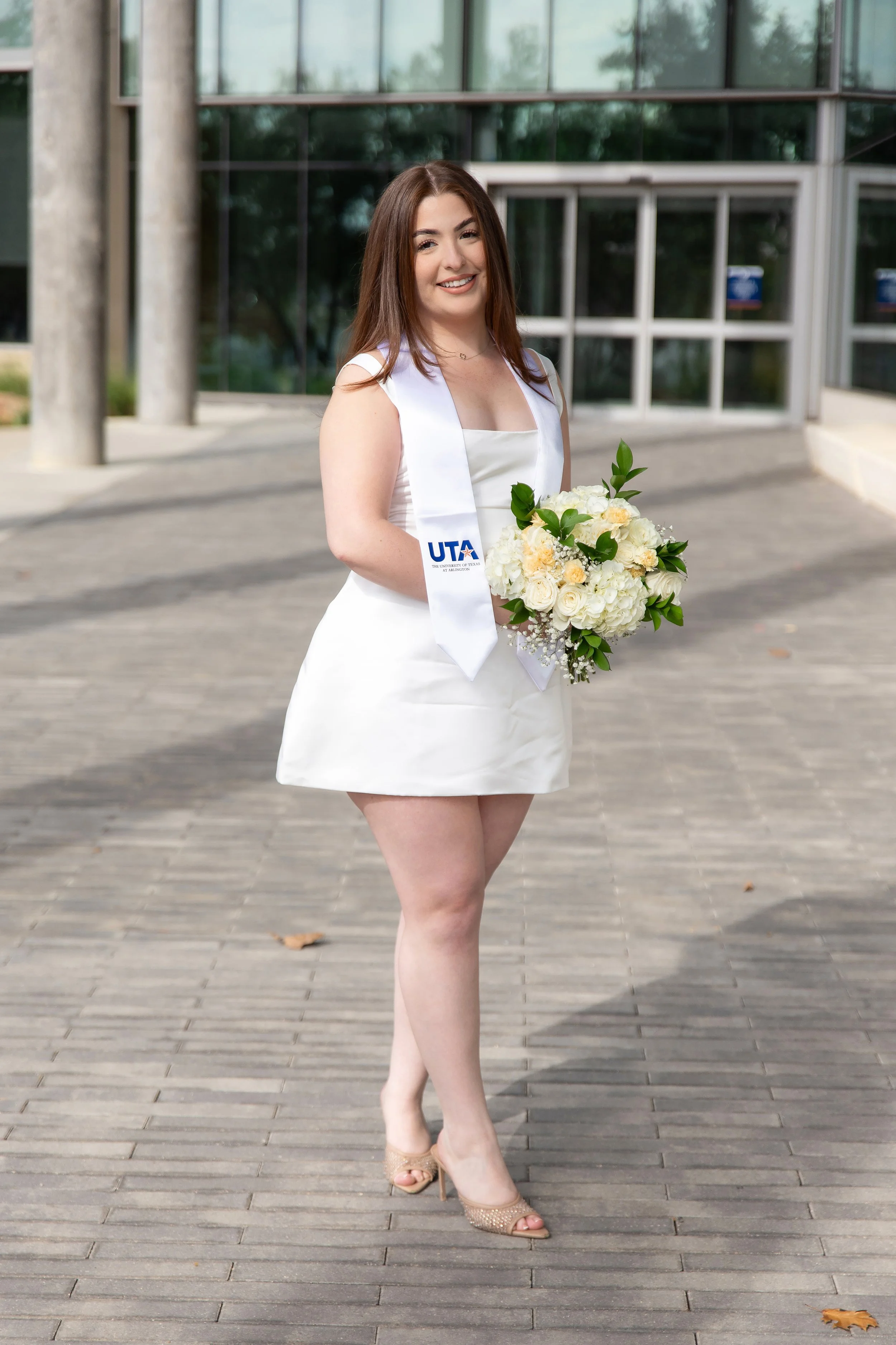 RS_Vanessa_UTA_GradSession_DFWPhotographer_TeddyGiles-12.jpg