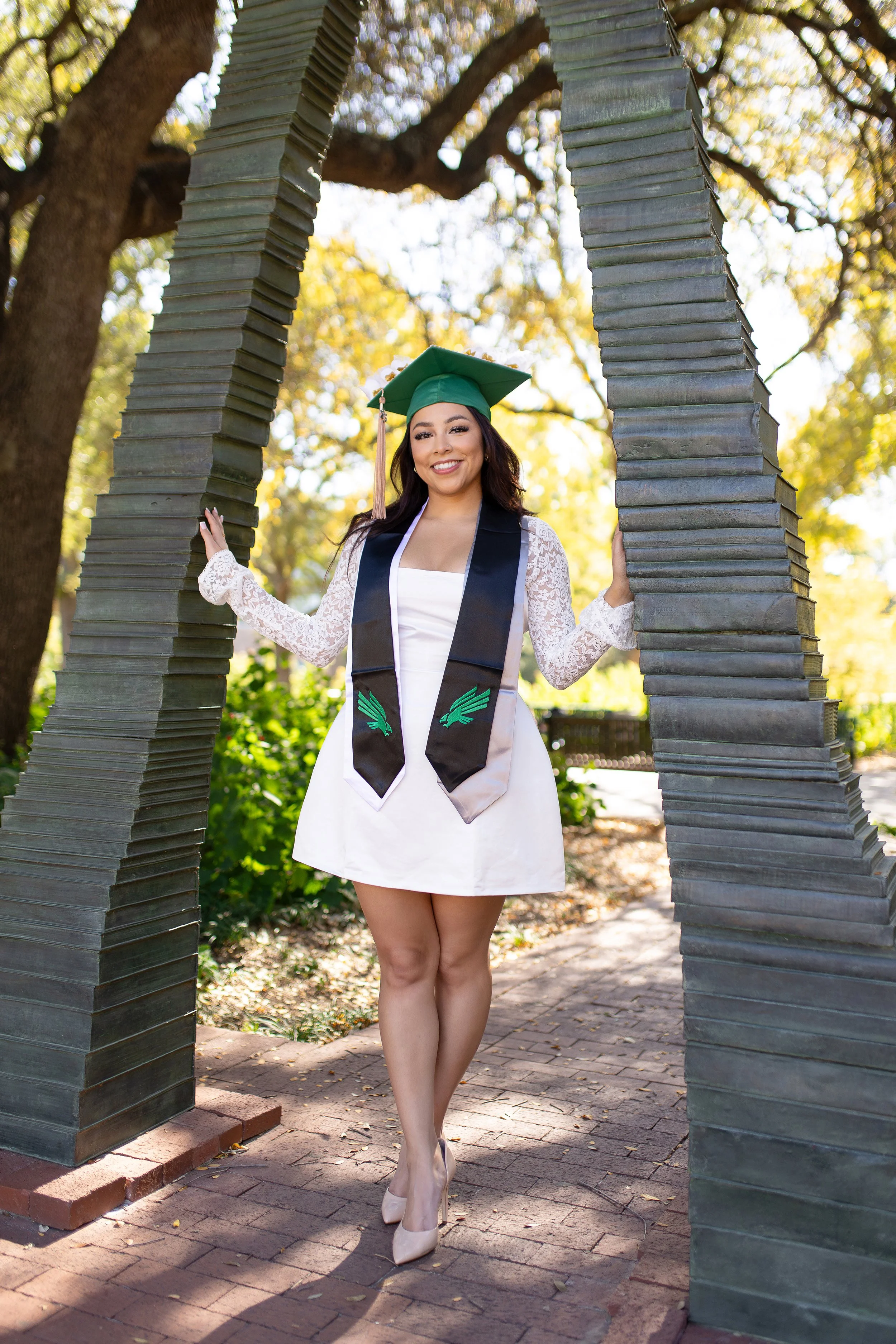 RS_Jackie_UNT_GradSession_DFWPhotographer_TeddyGiles-18.jpg
