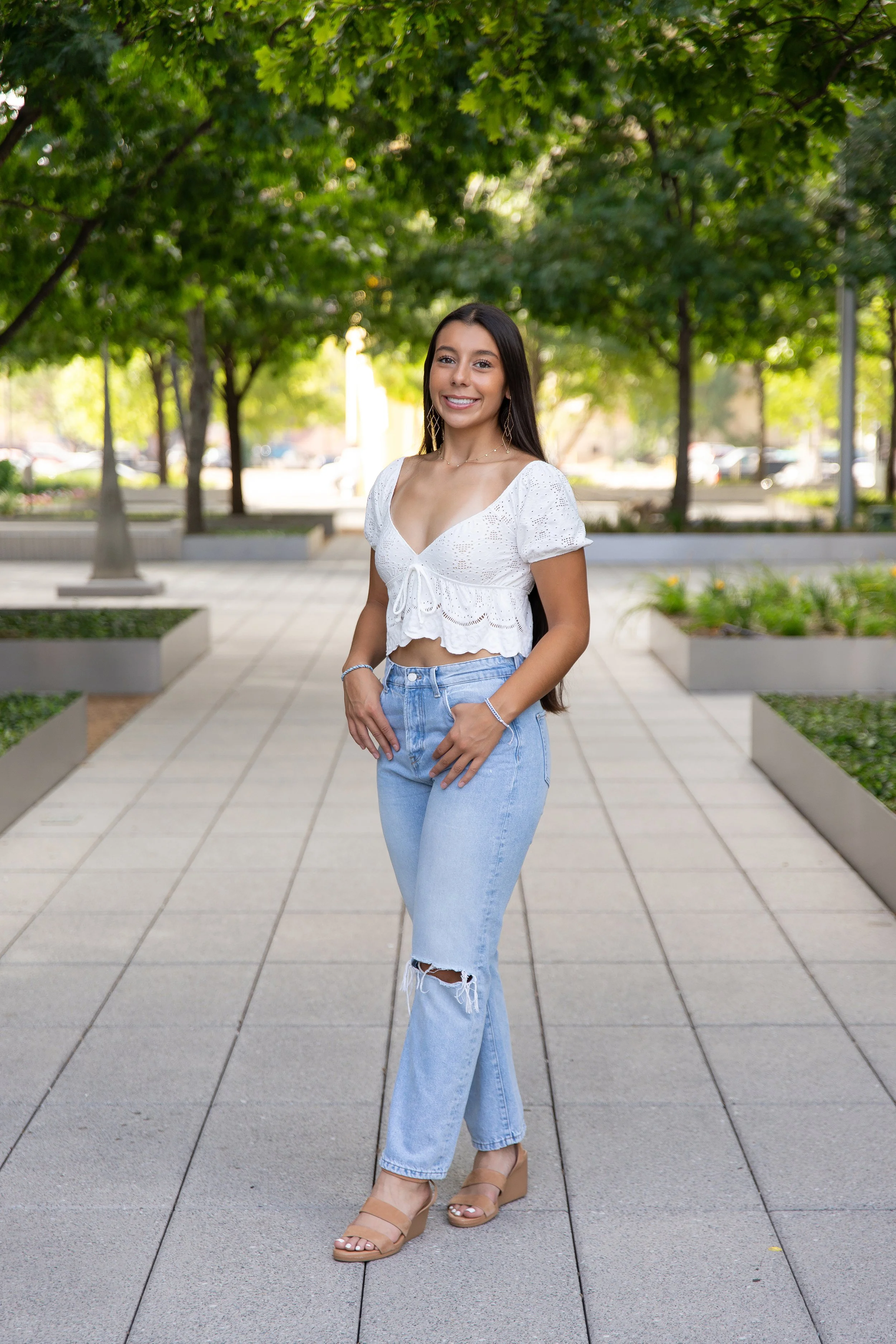 RS_Laila_SeniorSession_DFWPhotographer_TeddyGiles-10.jpg