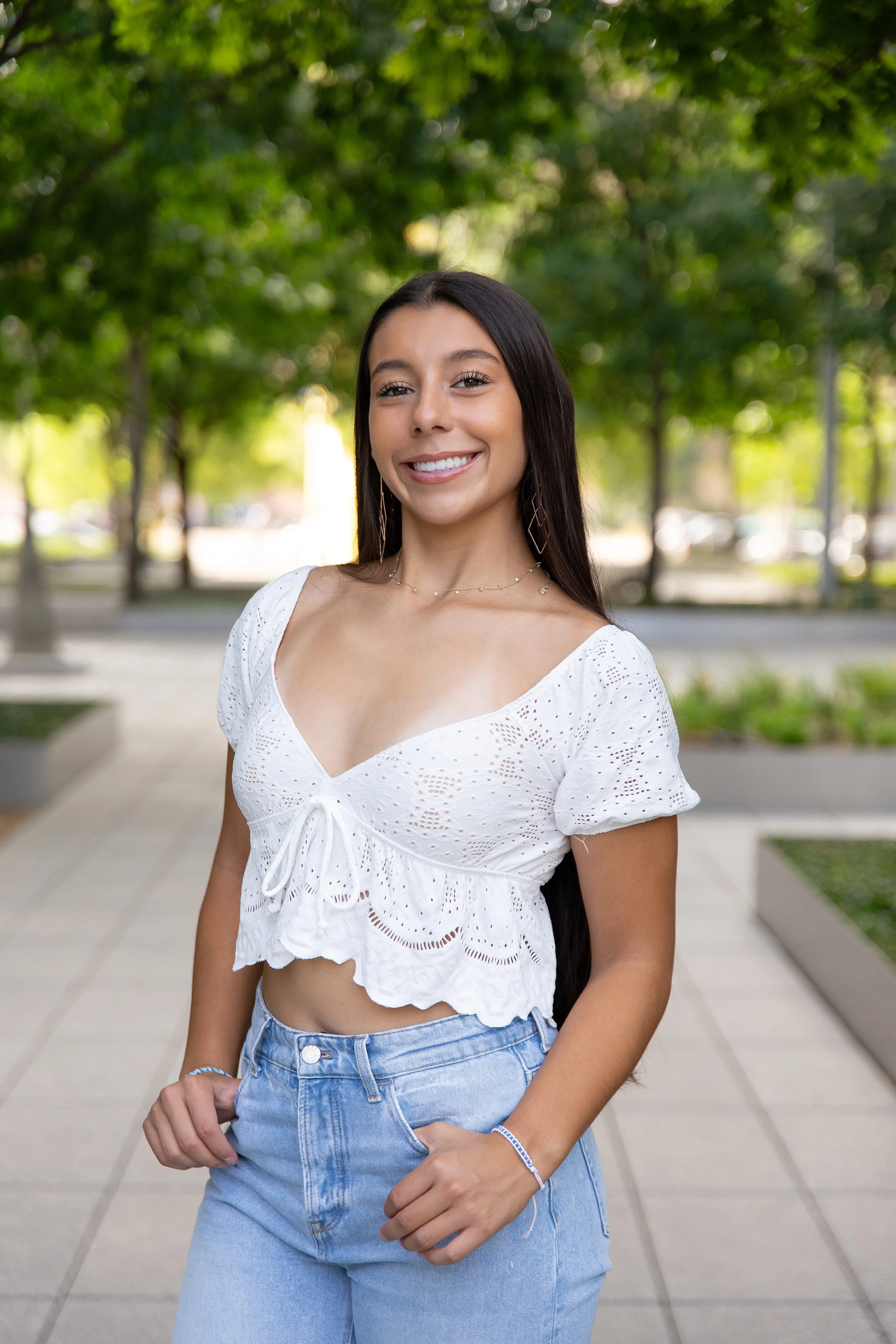 RS_Laila_SeniorSession_DFWPhotographer_TeddyGiles-11.jpg