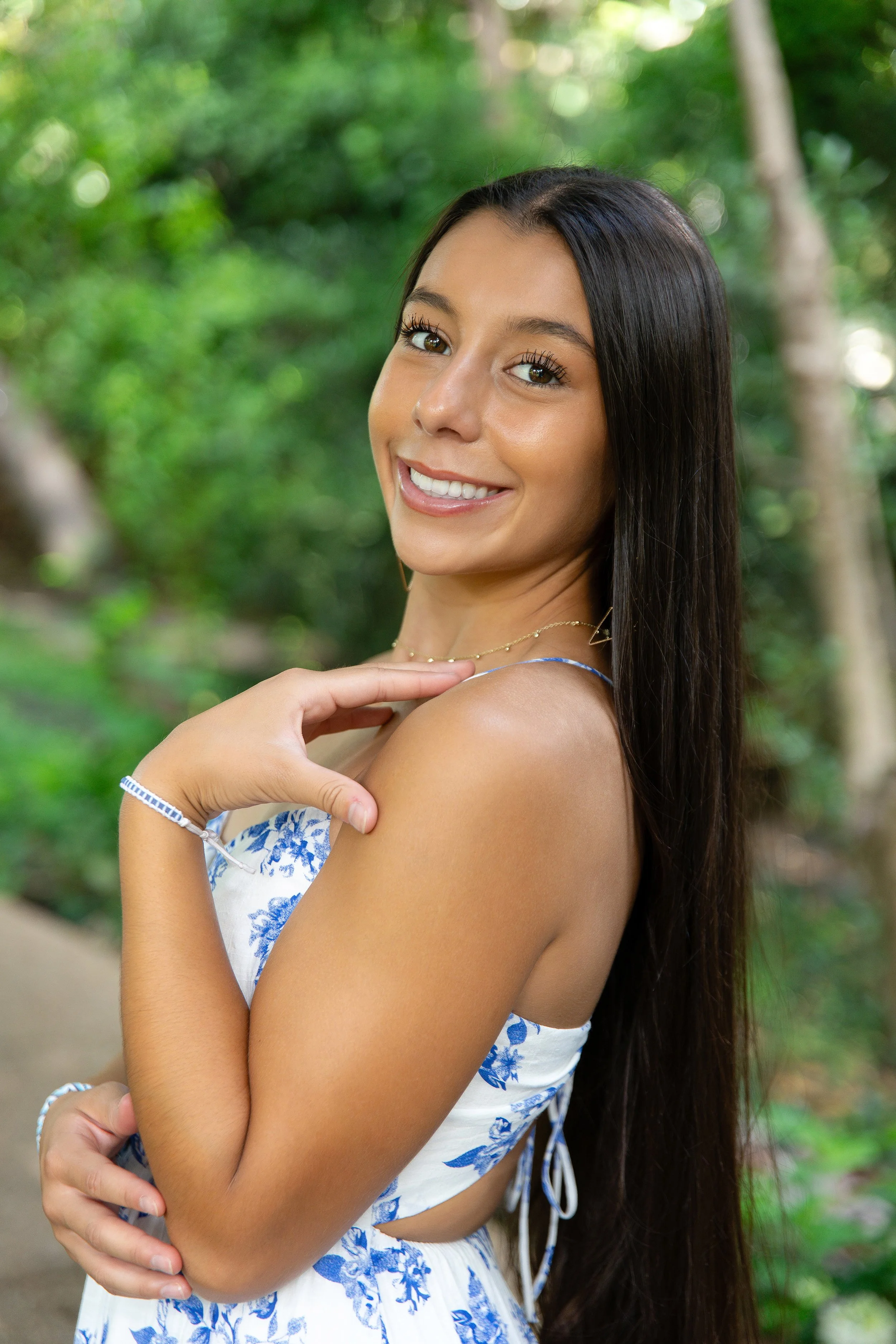 RS_Laila_SeniorSession_DFWPhotographer_TeddyGiles-19.jpg