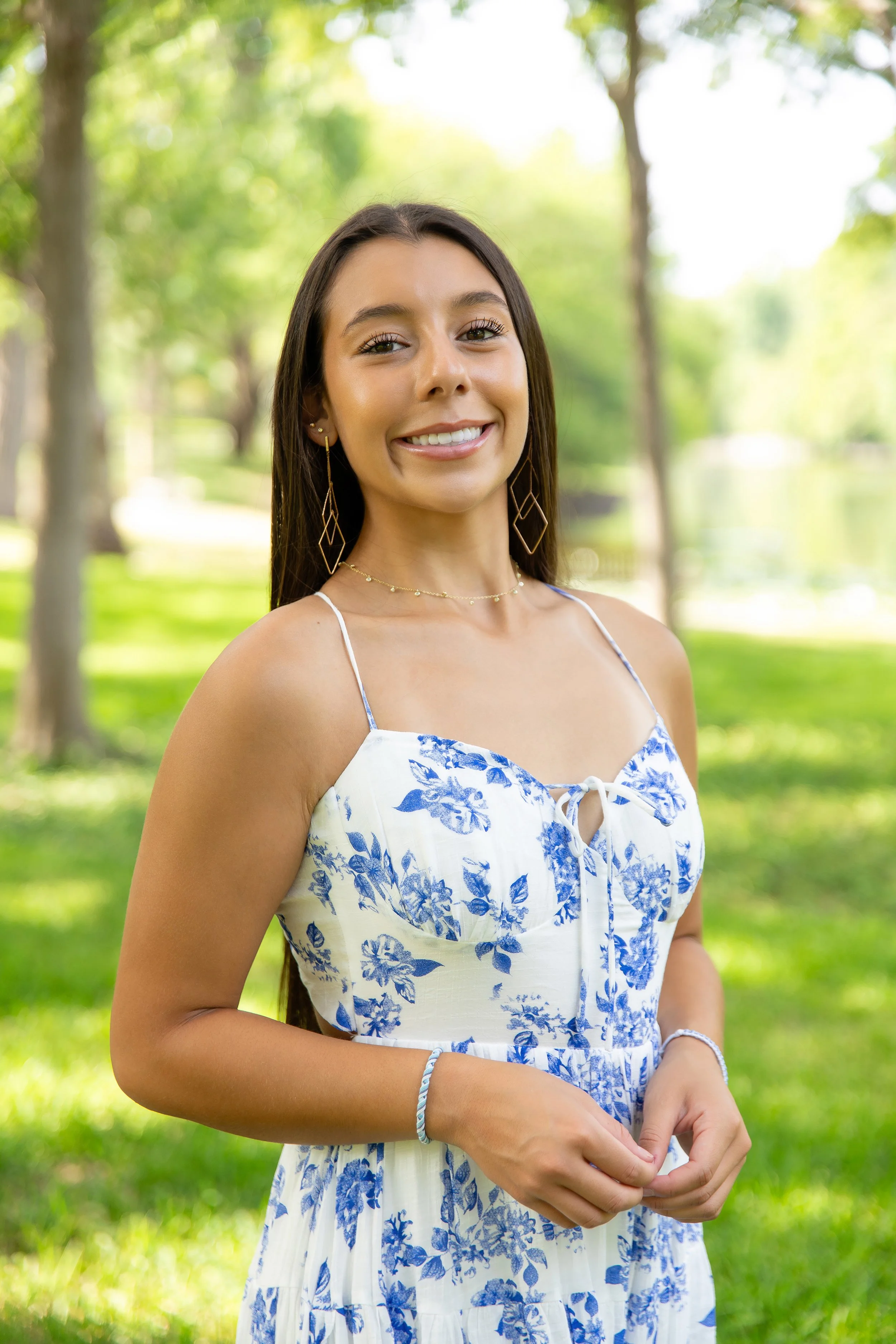 RS_Laila_SeniorSession_DFWPhotographer_TeddyGiles-4.jpg