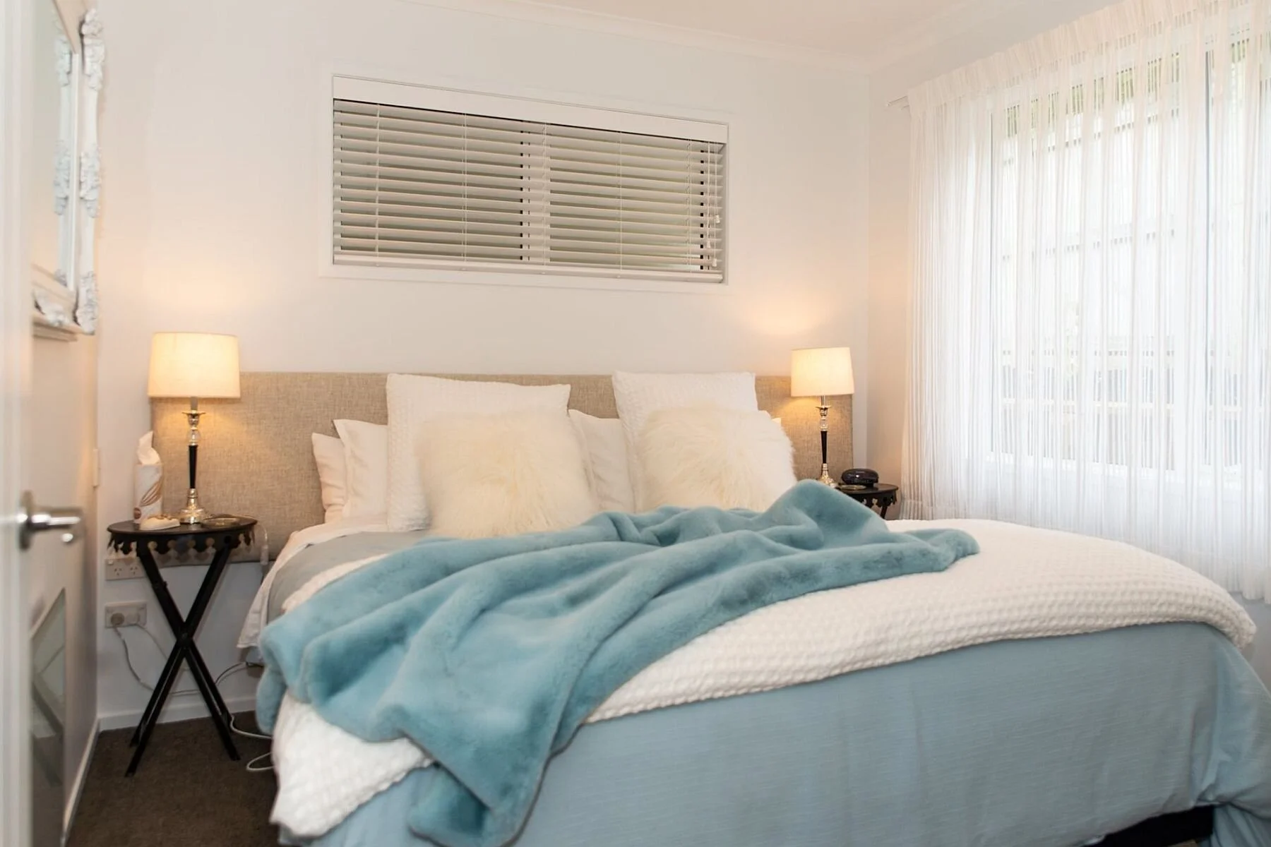 Luxury Beachlands home, 2 or 3 bedrooms