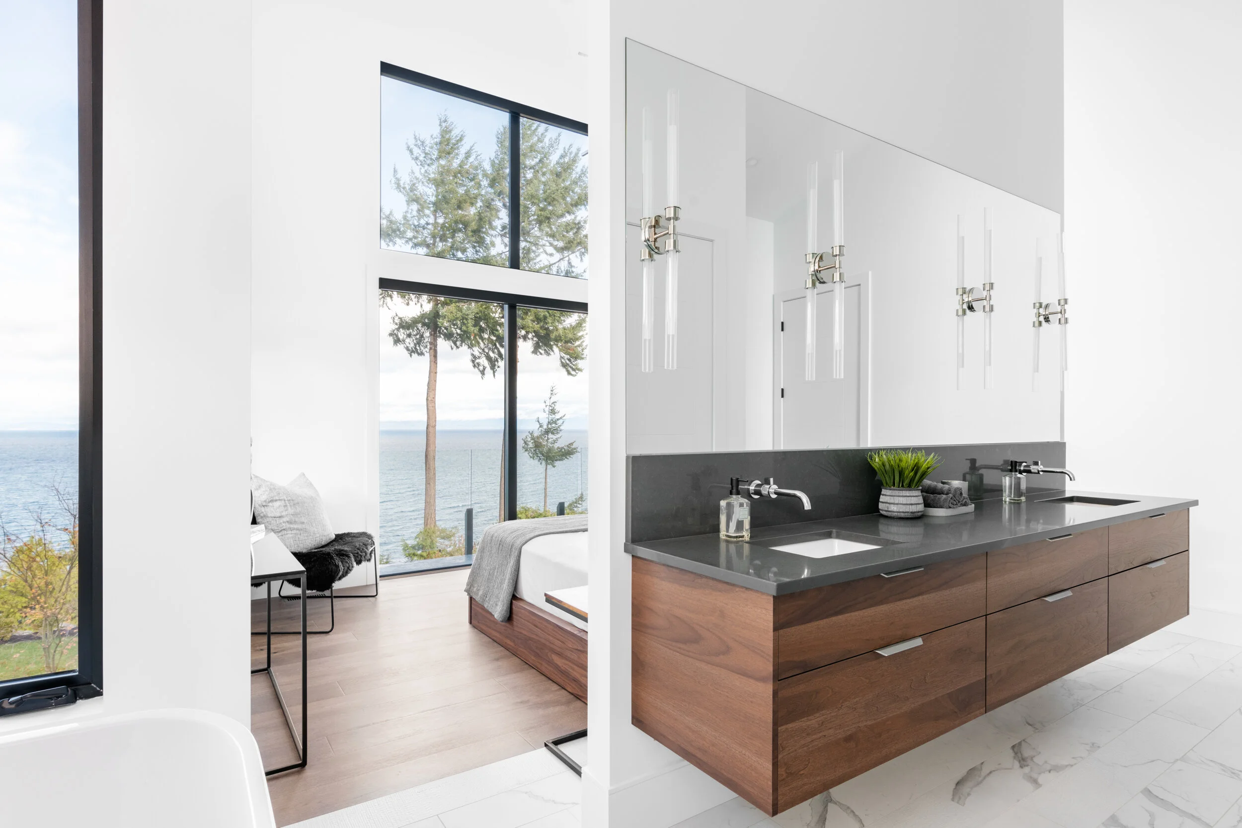 Heronwood Custom Cabinetry Warm Modern Kitche ( (12).jpg