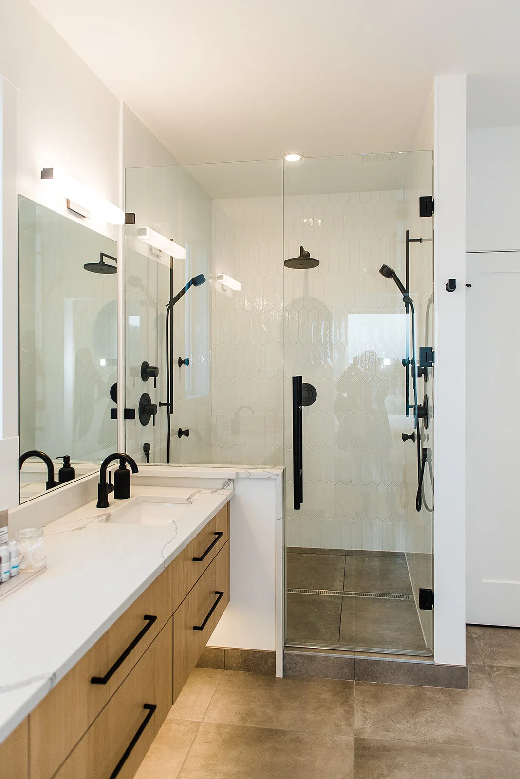 Heronwood Cabinetry Cowichan ( (28).jpg