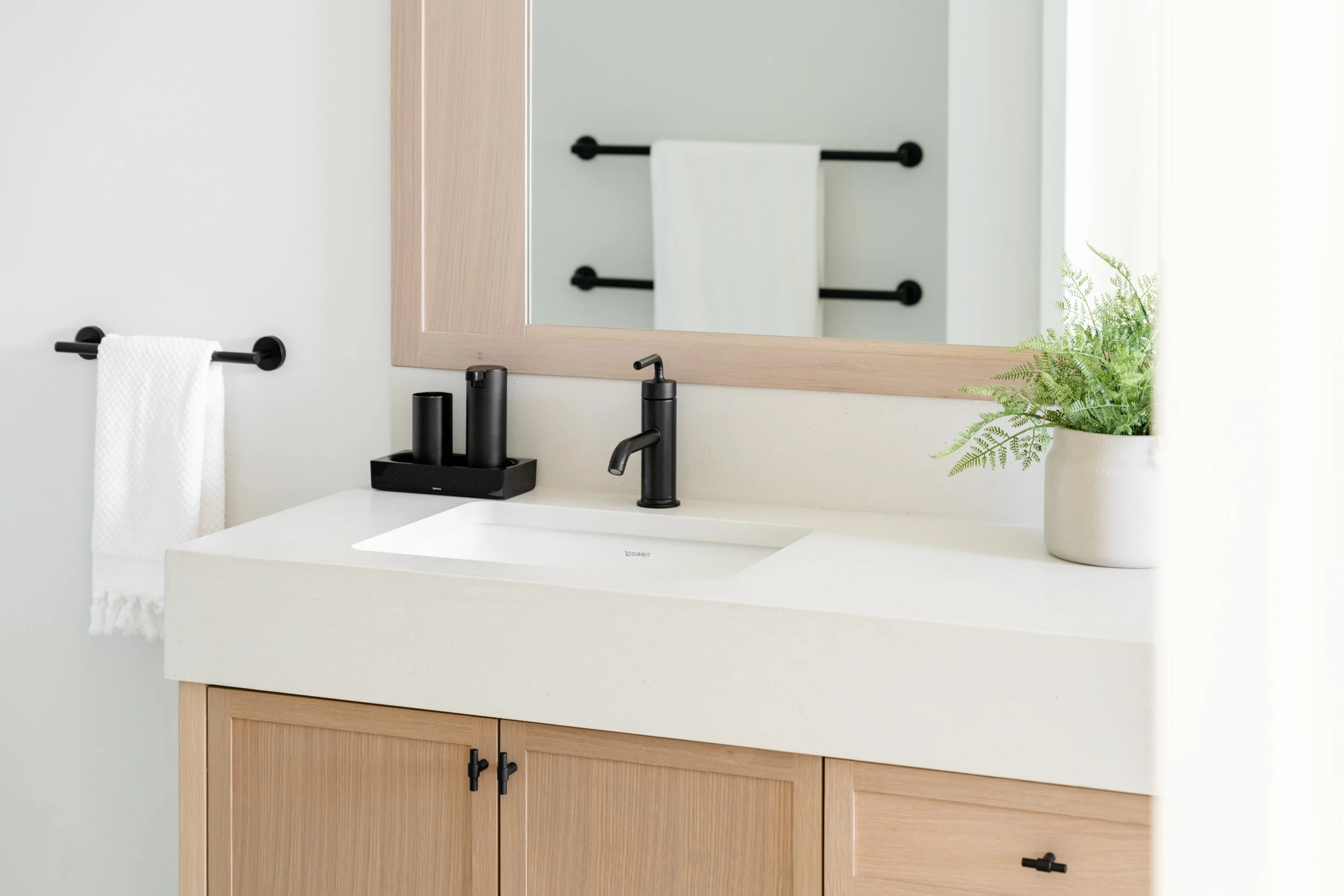 HeronwoodCustomCabinetryLakefrontEstateProject-69.jpg