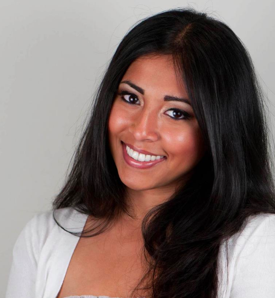 Spotlight and Gift Guide: Featuring Smita “Nadia” Hussain, MomsRising