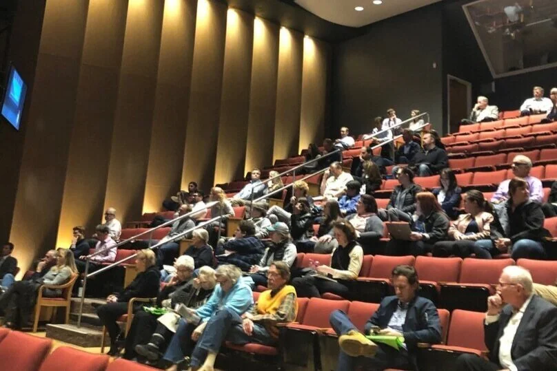 community+forum+audience