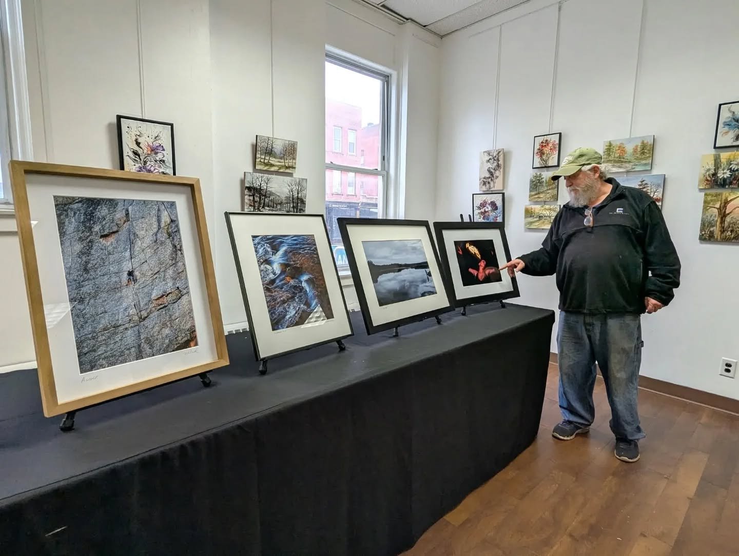 Local photographer and longtime Strand Artist Member, Ron Nolland, has 5 of his photographs currently on display in Holding Space, a collaborative exhibition between the Strand Center for the Arts and BHSN for Mental Health Month in May 🎨🧠📸 

Ron 