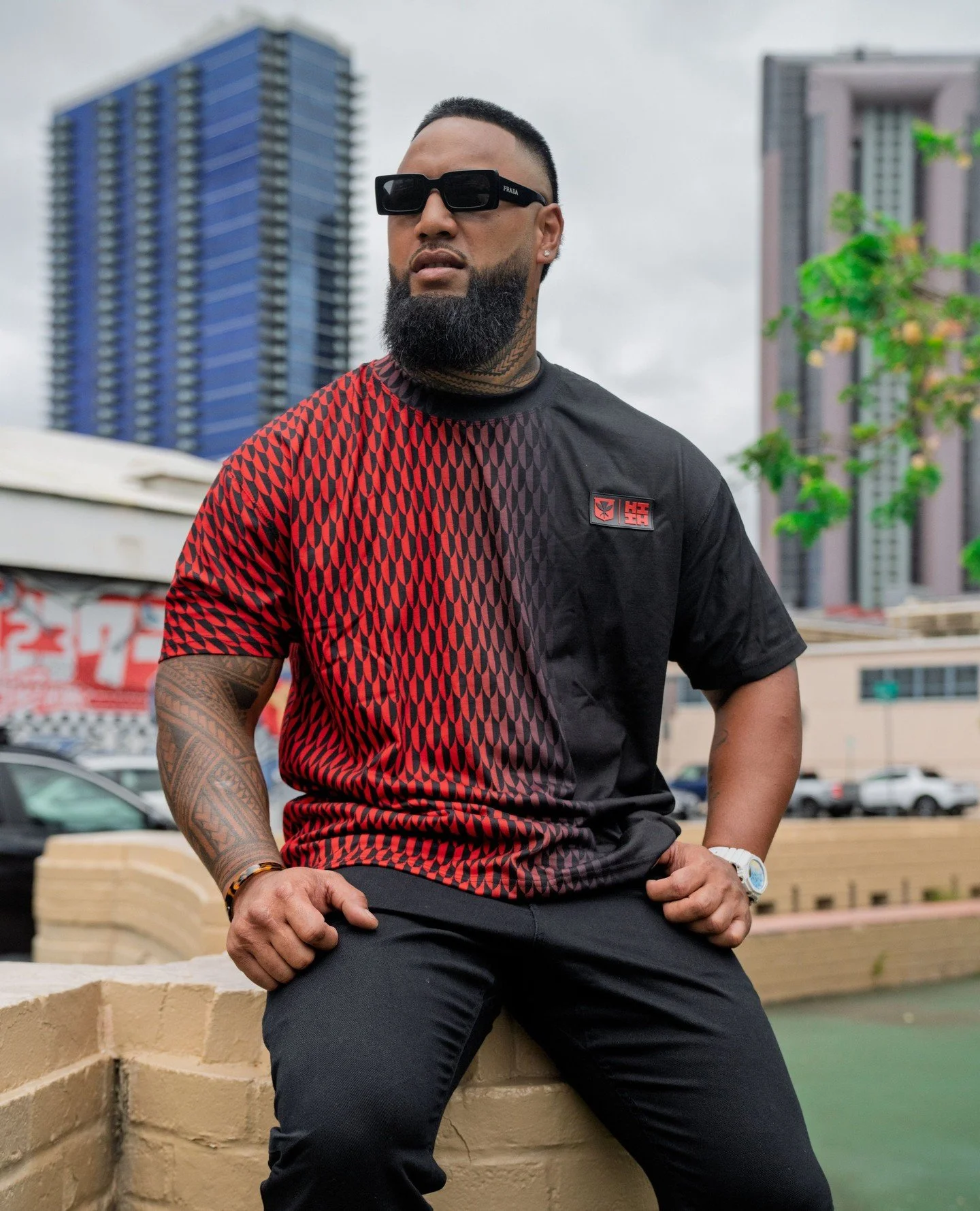 Look good. Feel better. Live aloha. 🌞 Tap in and cop the latest. #HIFinest