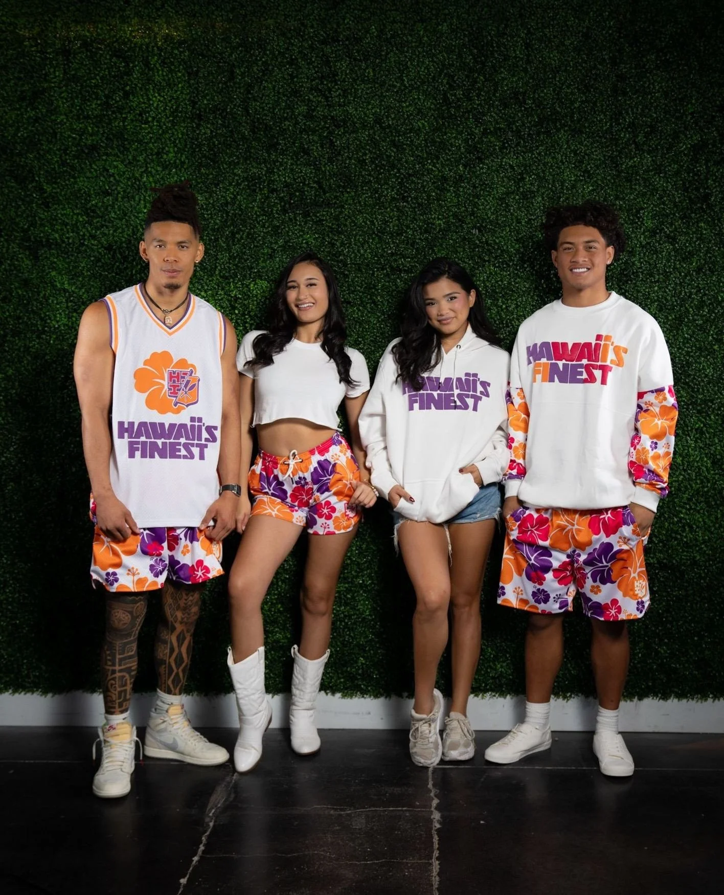 Only a few pieces left of this collection... #HIFinest