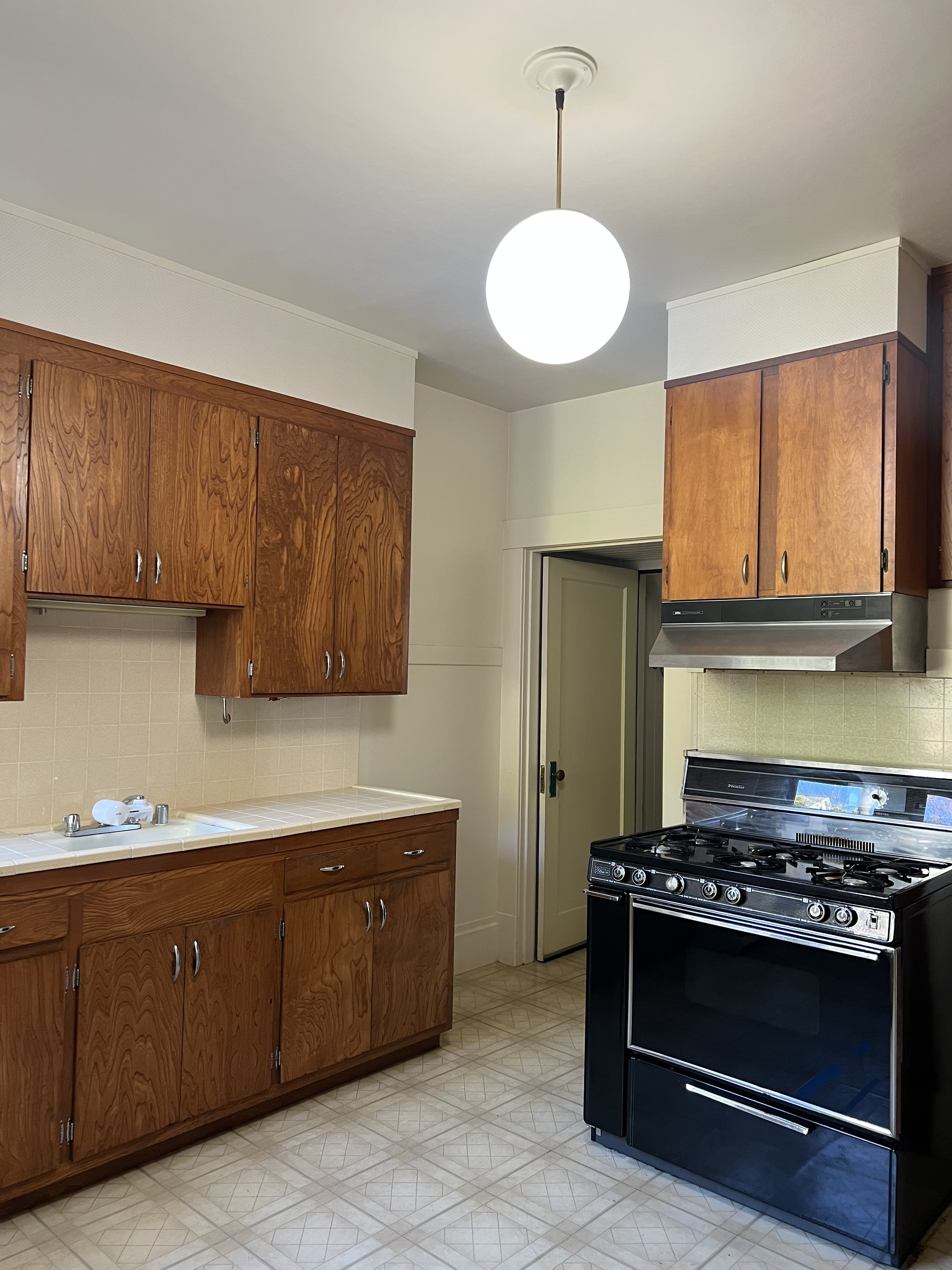 Kitchen - Before