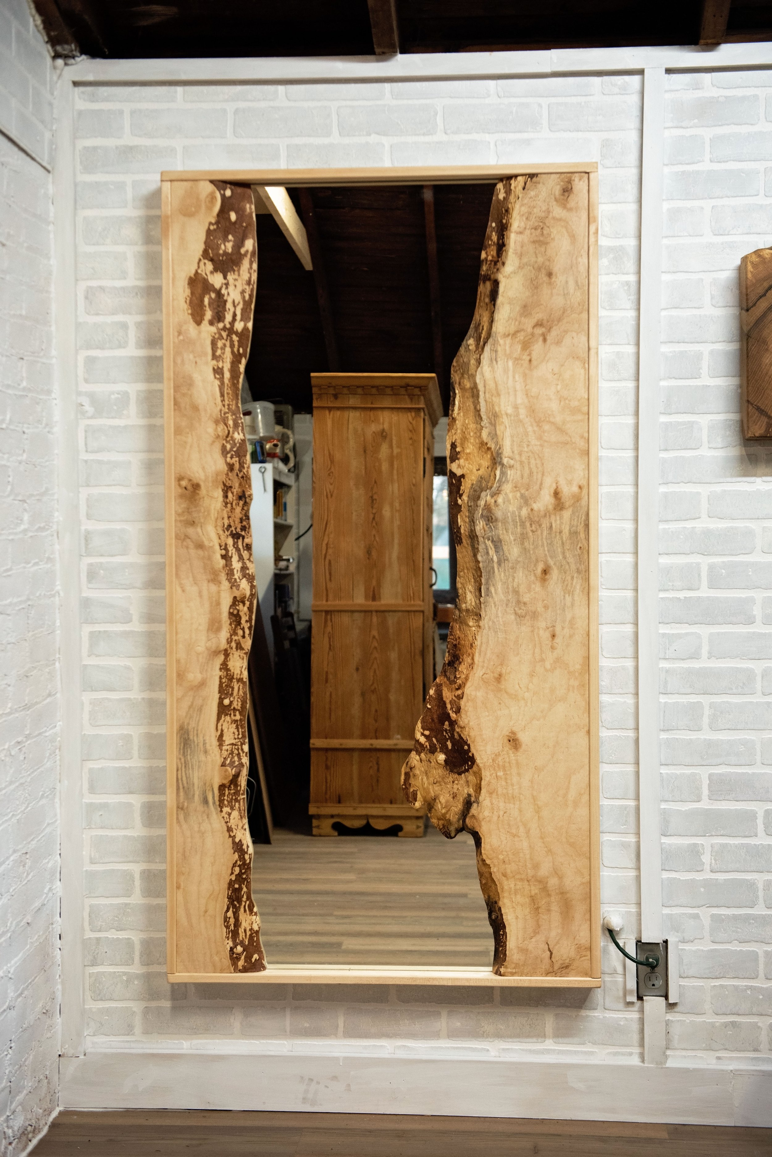 maple_mirror_front_acornmill.jpg