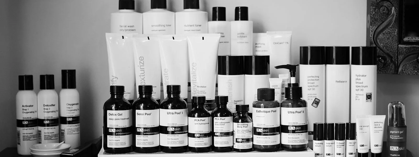 headerimage-chemicalpeels-bw.jpeg