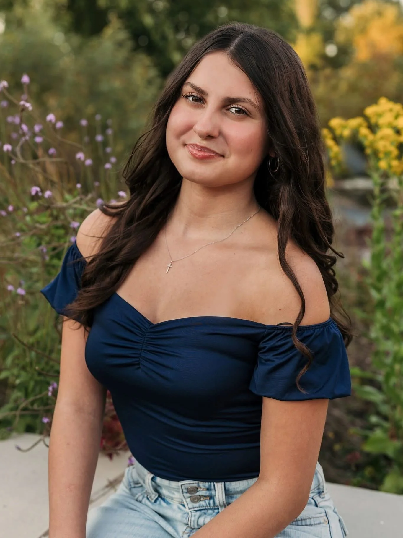 What an absolutely amazing day capturing this beautiful senior 😍

There&rsquo;s something so special about photographing seniors at this milestone moment in their lives. The excitement, the confidence, the dreams just waiting to unfold.. it all shin