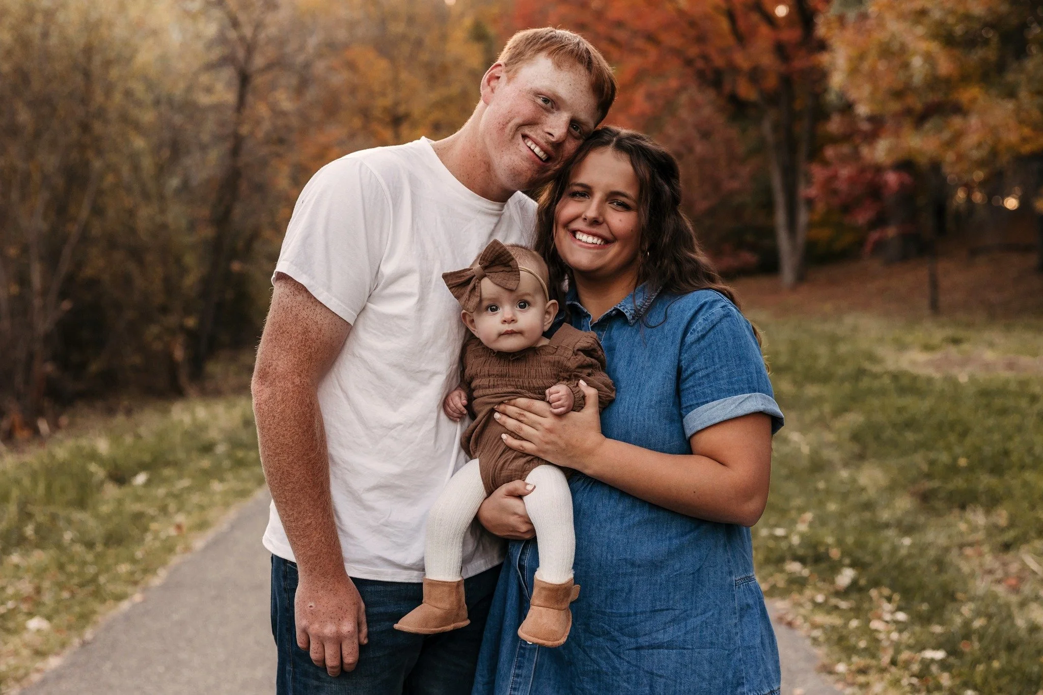 Explored a brand new location with this beautiful family of three, and I couldn&rsquo;t have asked for a better combo, golden fall colors showing off in every direction and the most adorable baby smiles you can imagine.

It&rsquo;s always such a gift