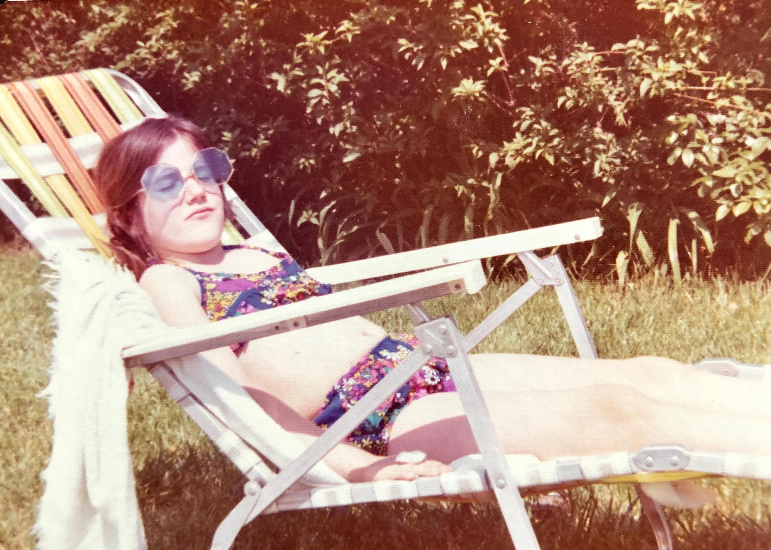 All of us here at Sandra Carpenter Memorial (SCM) hope you are enjoying your summer!☀️ Love this pic of young Sandy basking in the sun with cool 70s style😎

Looking ahead: 
Since our SCM book group and writing session went well this past year, we&rs