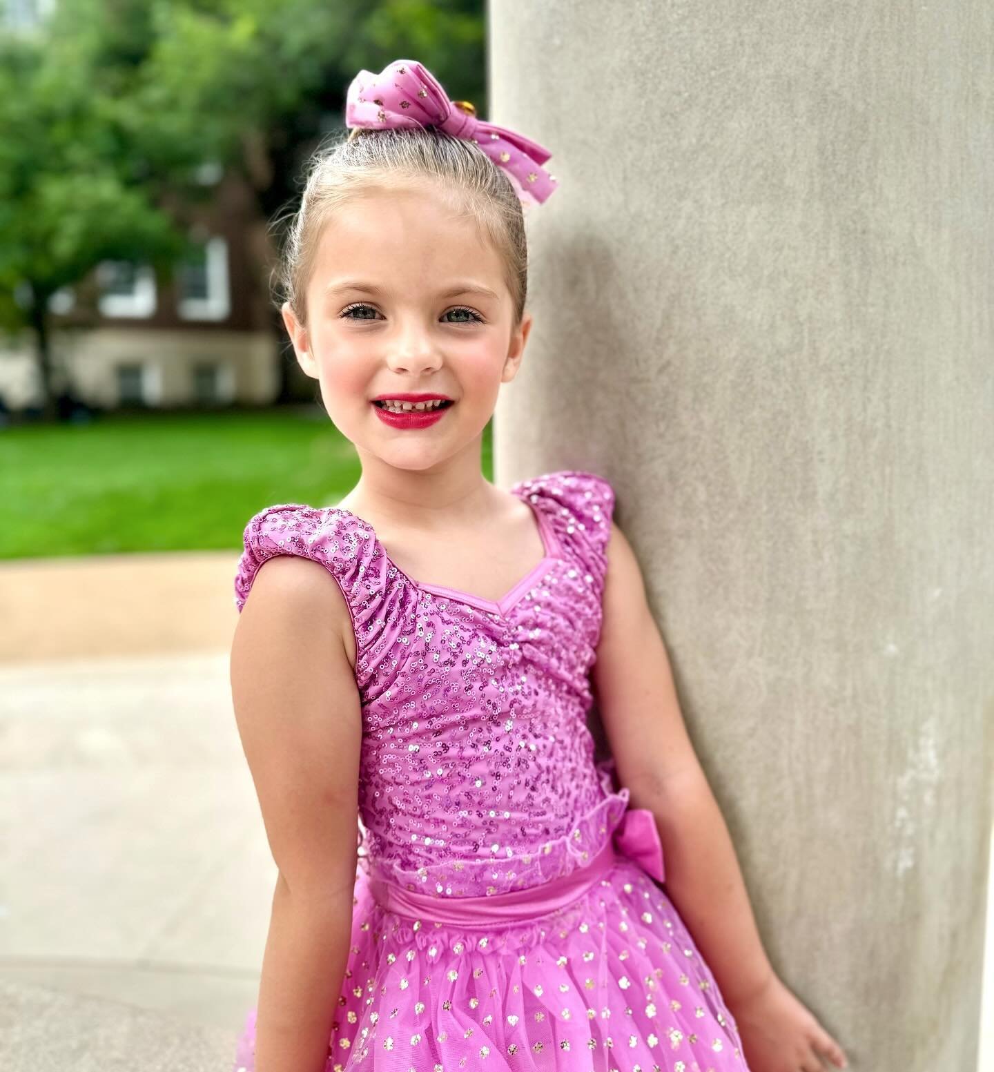 Emmie Sue takes the stage! Her smiles say it all, she loved every minute! A dream come true to watch my tiny dancer. So proud! 🩰⭐️

Grateful the friends and love she has at @lakehighlandsdanceacademy! Blown away by the show ❣️