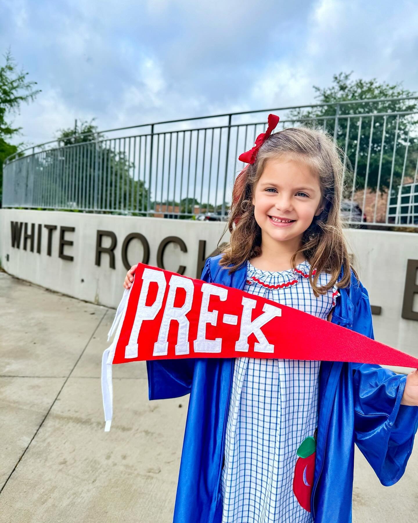 ✌🏻out pre-k! Emilia is so ready for kindergarten! While she&rsquo;s already at our sweet elementary school, she is so ready to be a &ldquo;big kid&rdquo; next year. Her teacher described her as smart, kind, sharp, and a helper. We are so proud! (But