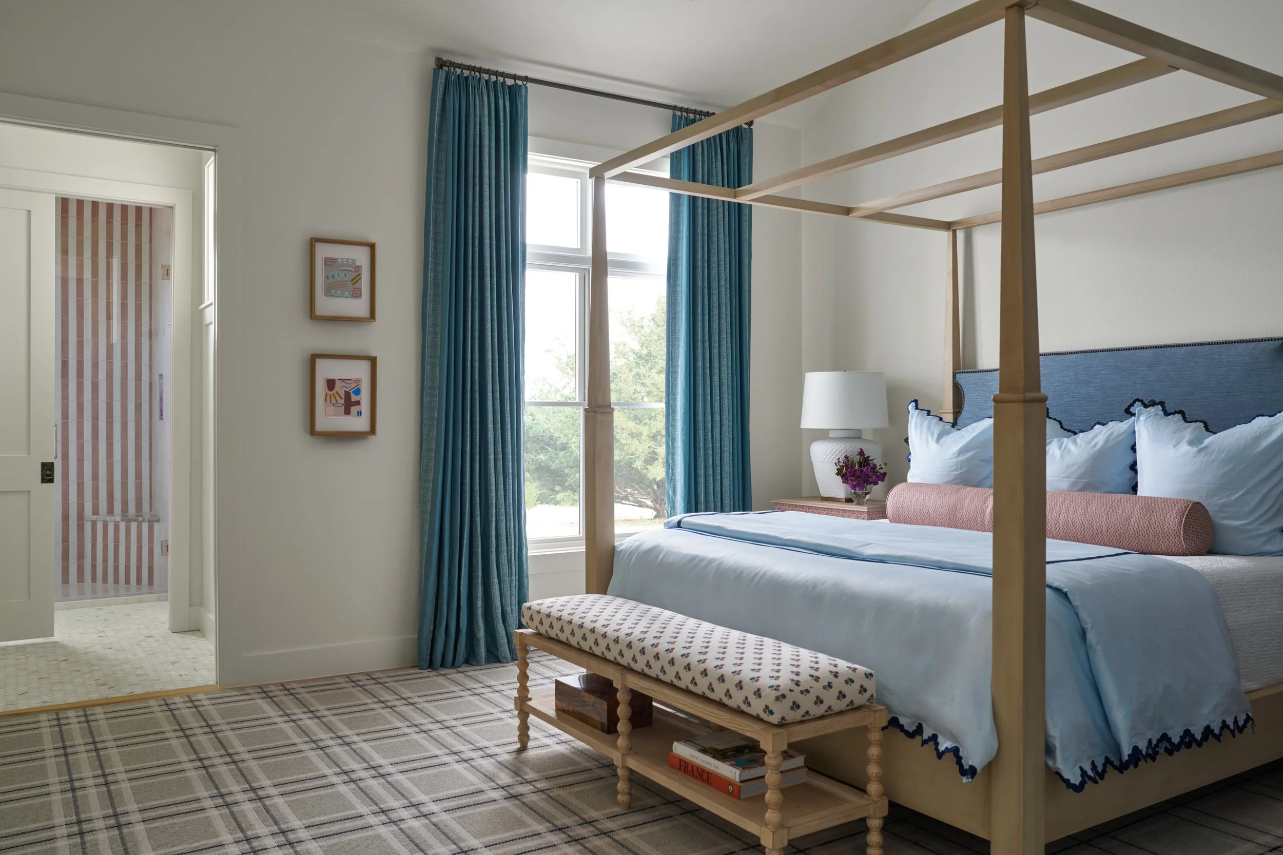 Primary_bedroom_with_blue_duo_tone_linens.jpg