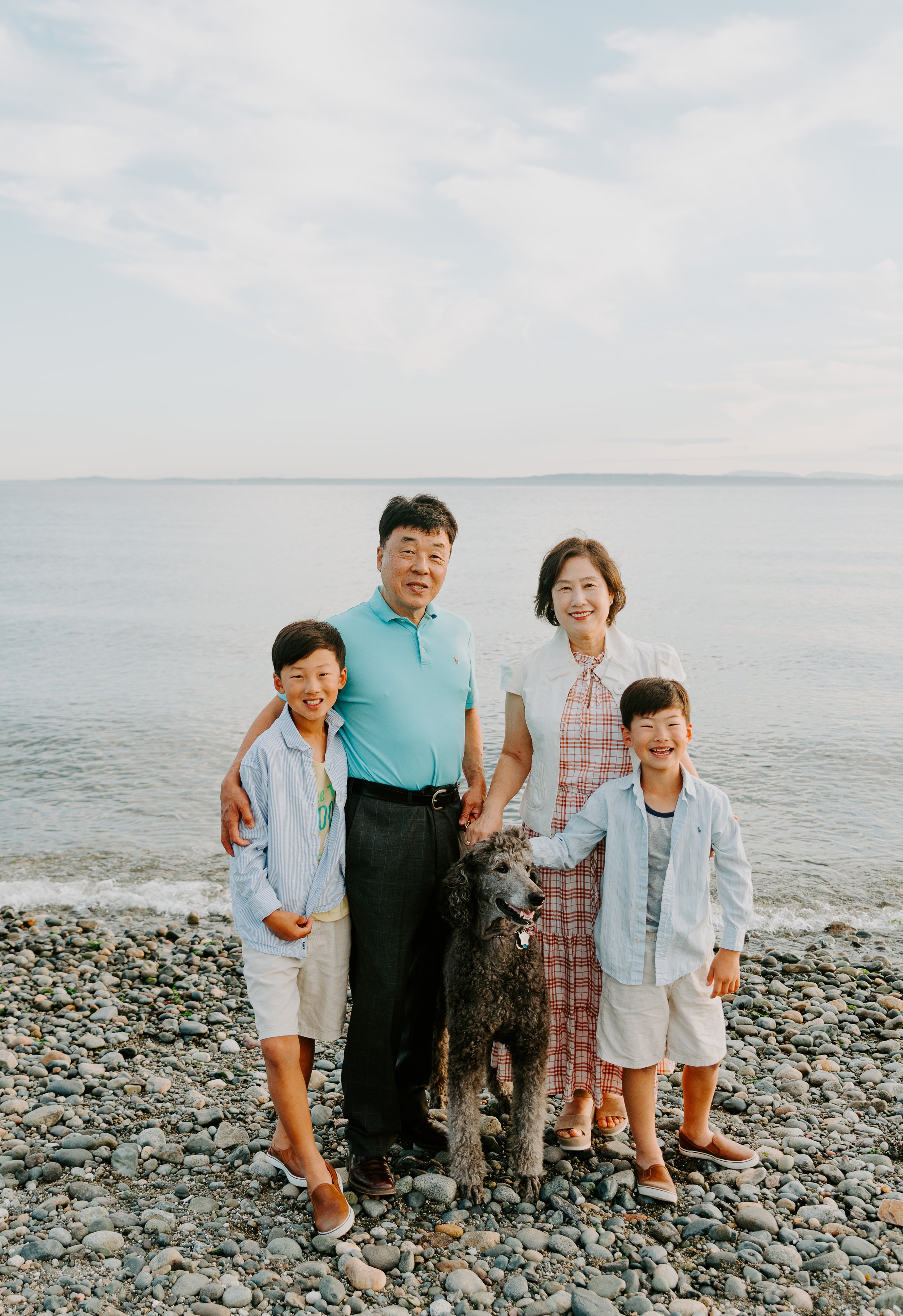 Seattle Extended Family Photographer