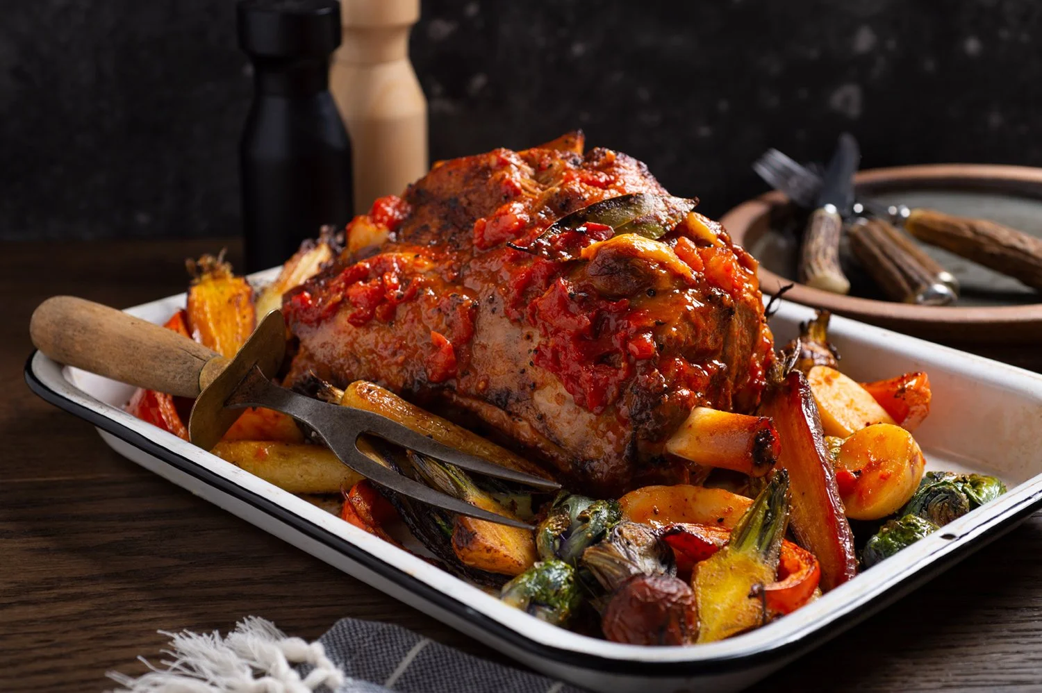adelaide-hillls-food-and-beverage-photographer-eyefood-Roast-Leg-lamb.jpg