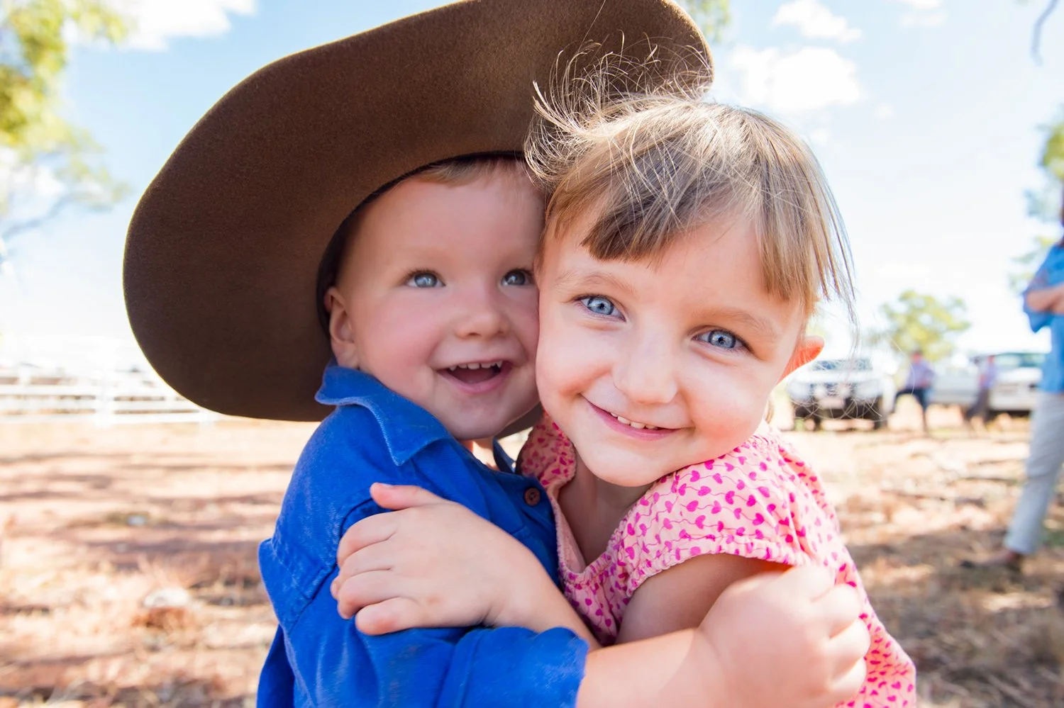 adelaide-hillls-commercial-photographer-eyefood-farm-kids.jpg