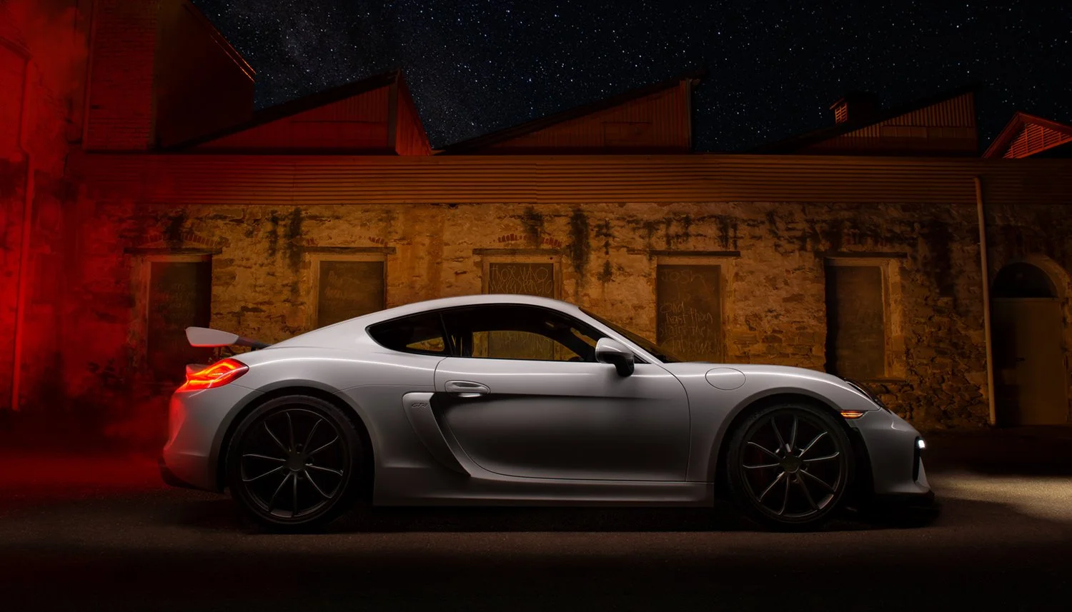 location-car-automotive-photography-light-painting-photography-adelaide-commercial-photographer-eyefood