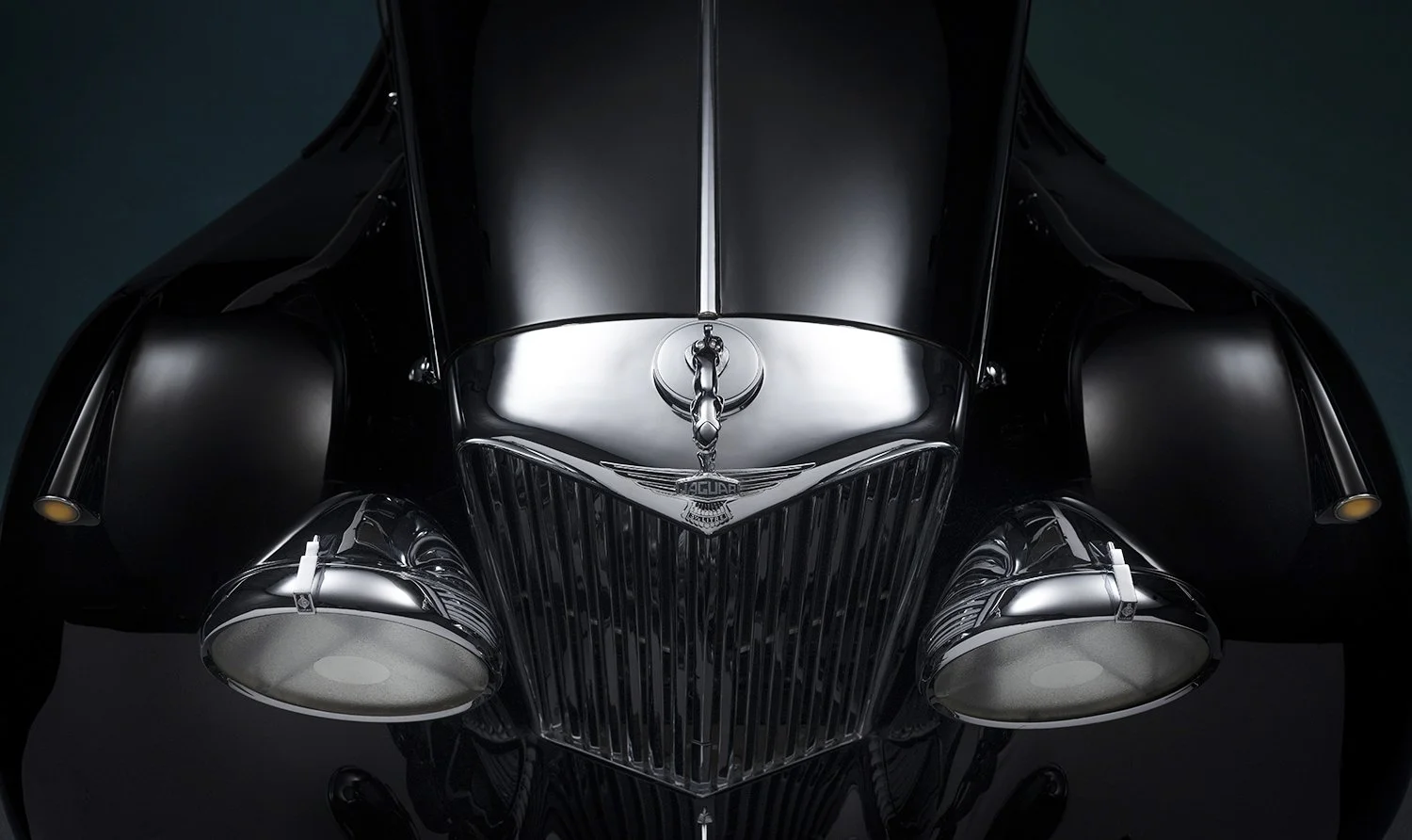 Jaguar Detail Automotive photography by Andy Rasheed / eyefood photography