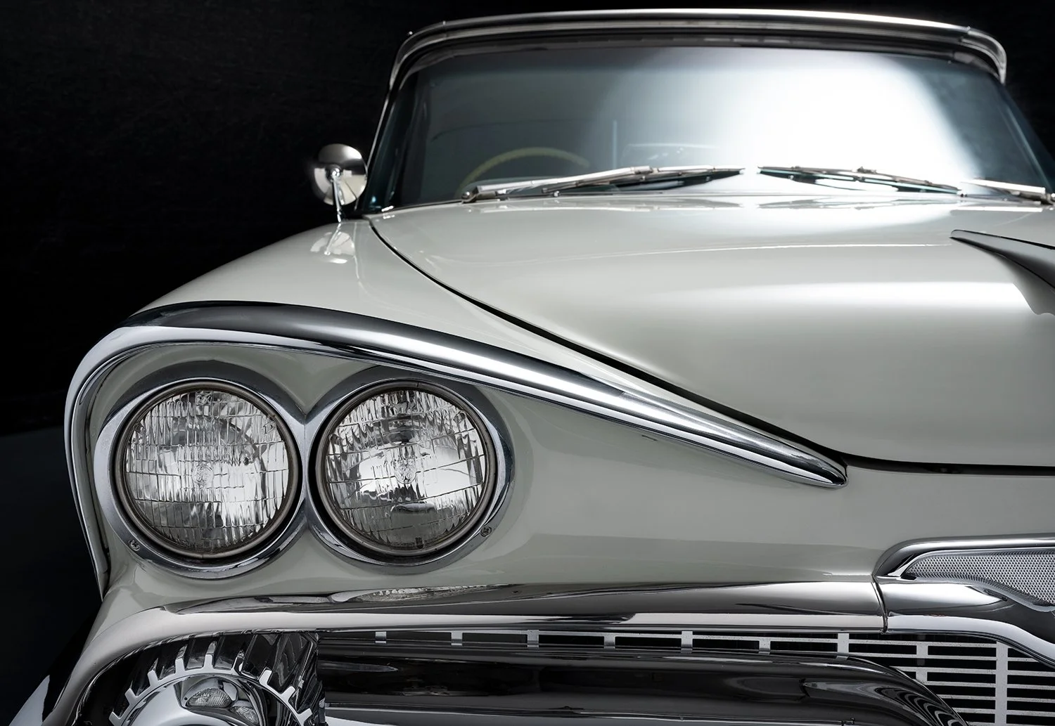 chrysler-royal-studio-car-automotive-photography-restoration-classic-vintage-cars-photography-adelaide-commercial-photographer-eyefood