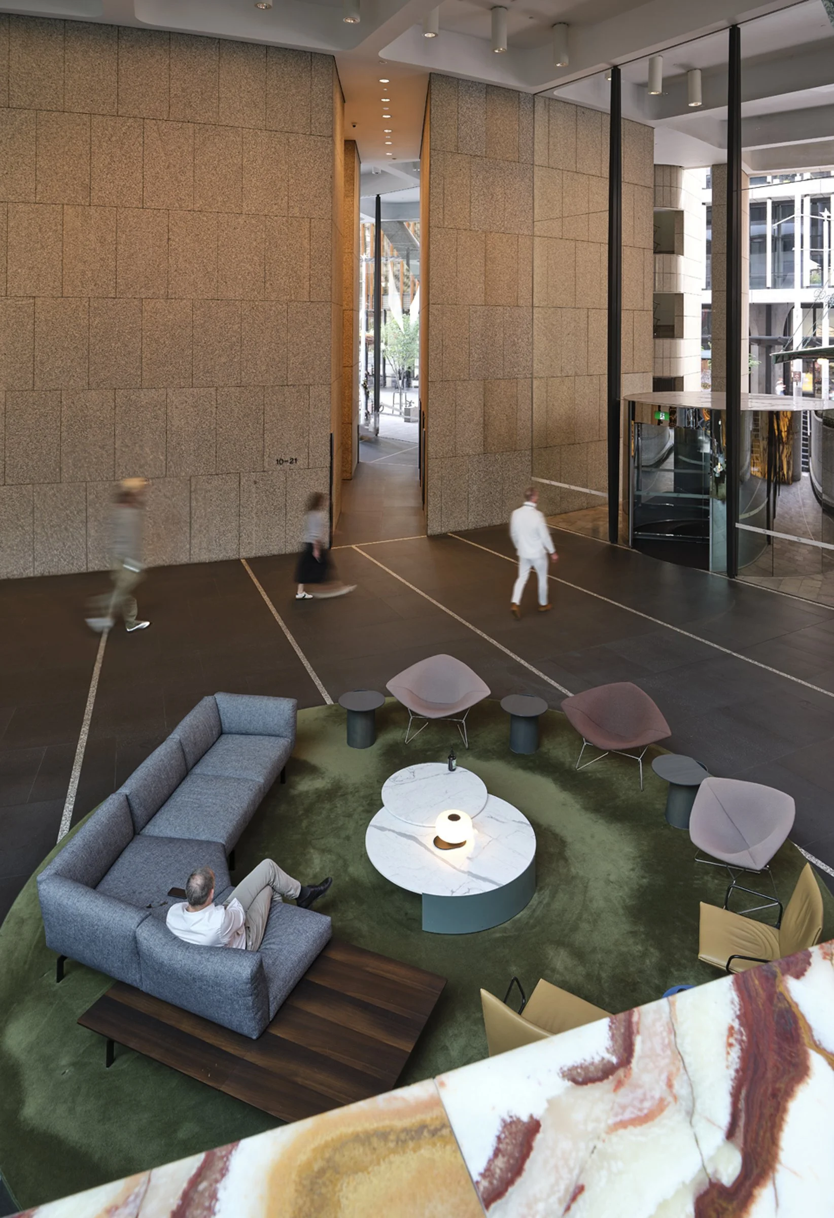 Grosvenor place-Shot 17.jpg