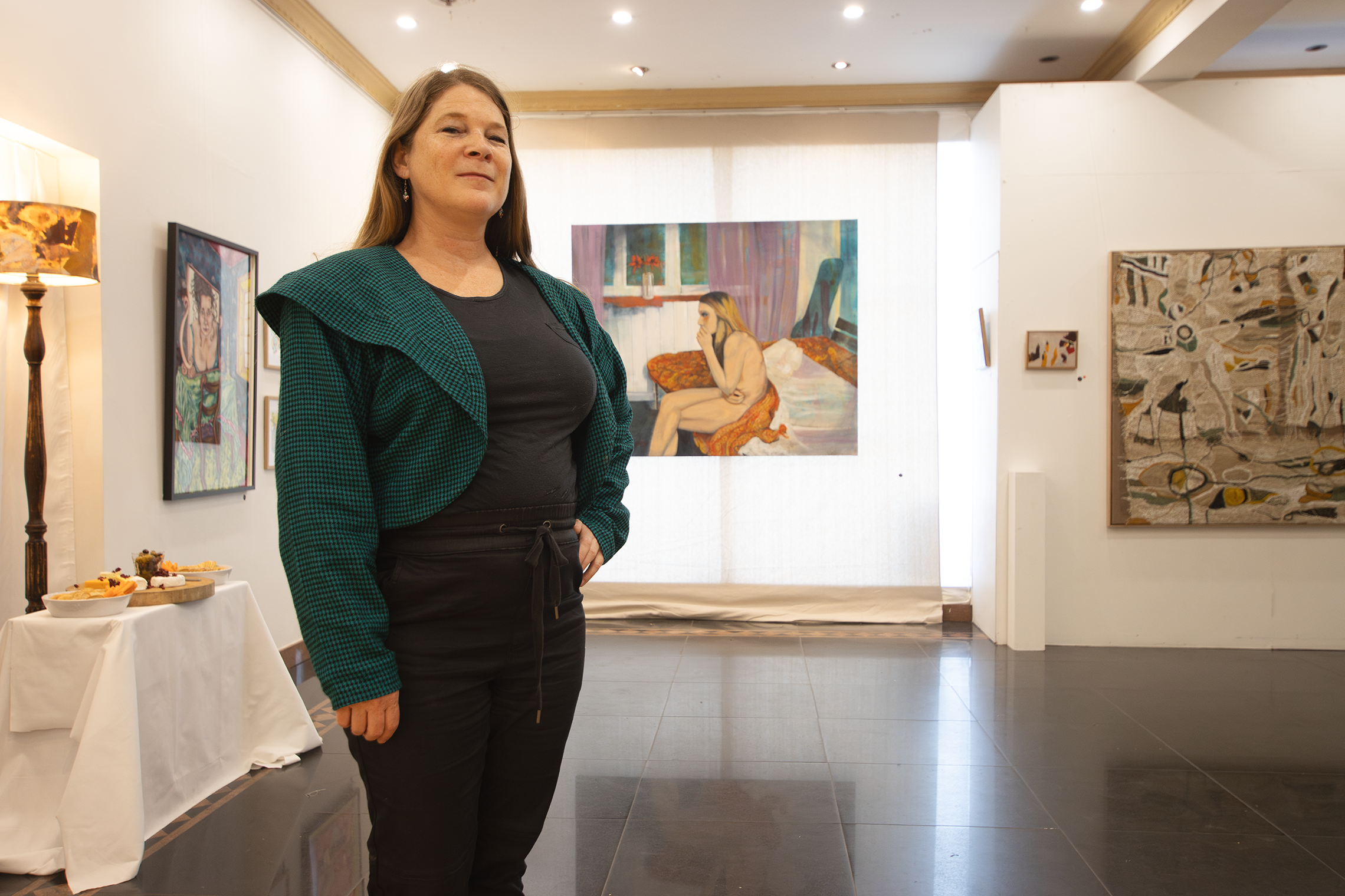 JW in room 2 20mb.png