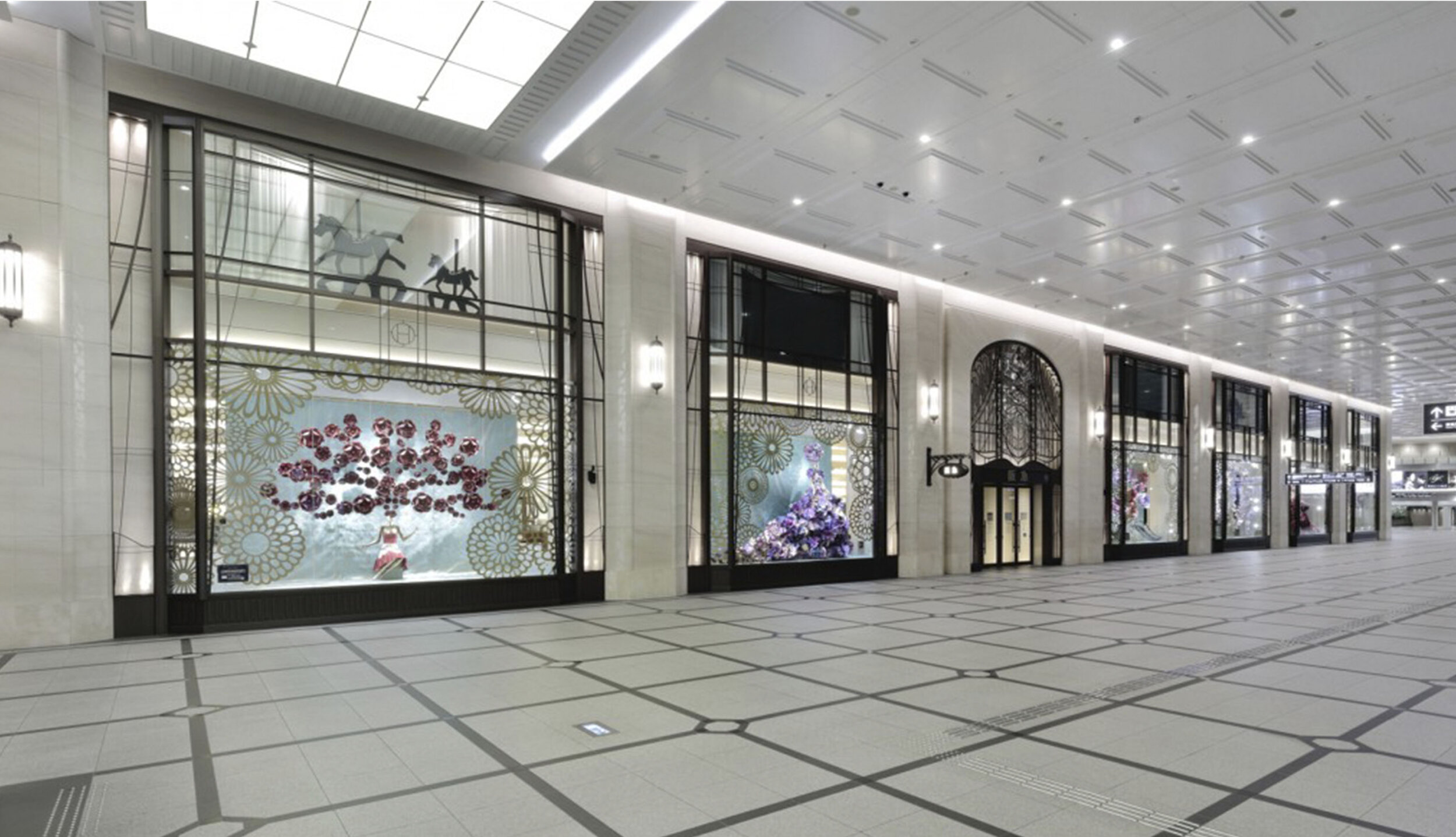 hankyu-window-display-zoebradleydesign-paperdress-fahsion-paper-art-9.jpg