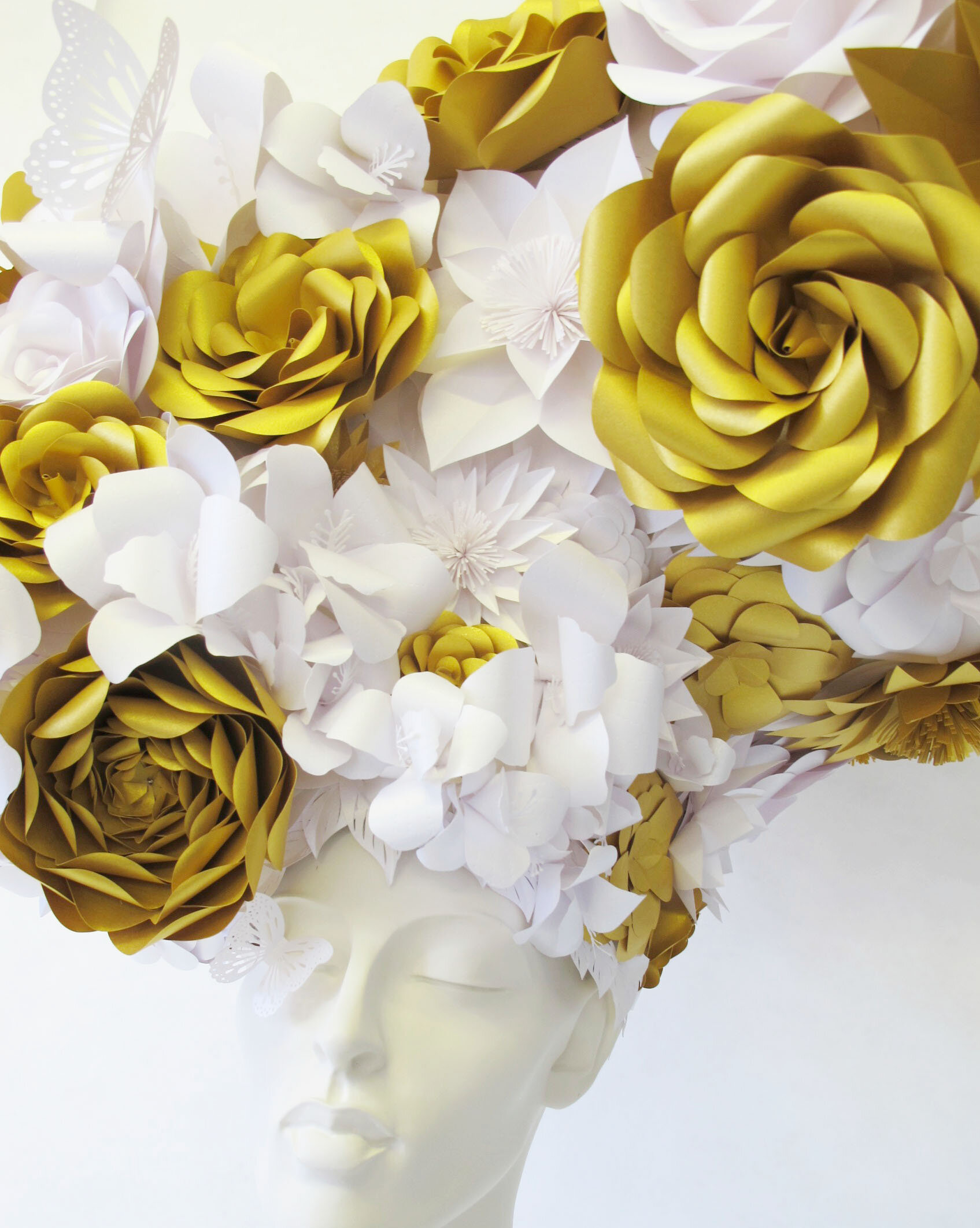 themill-headpiece-paper-flowers-zoe-bradley-paperart-flowers-2.jpg