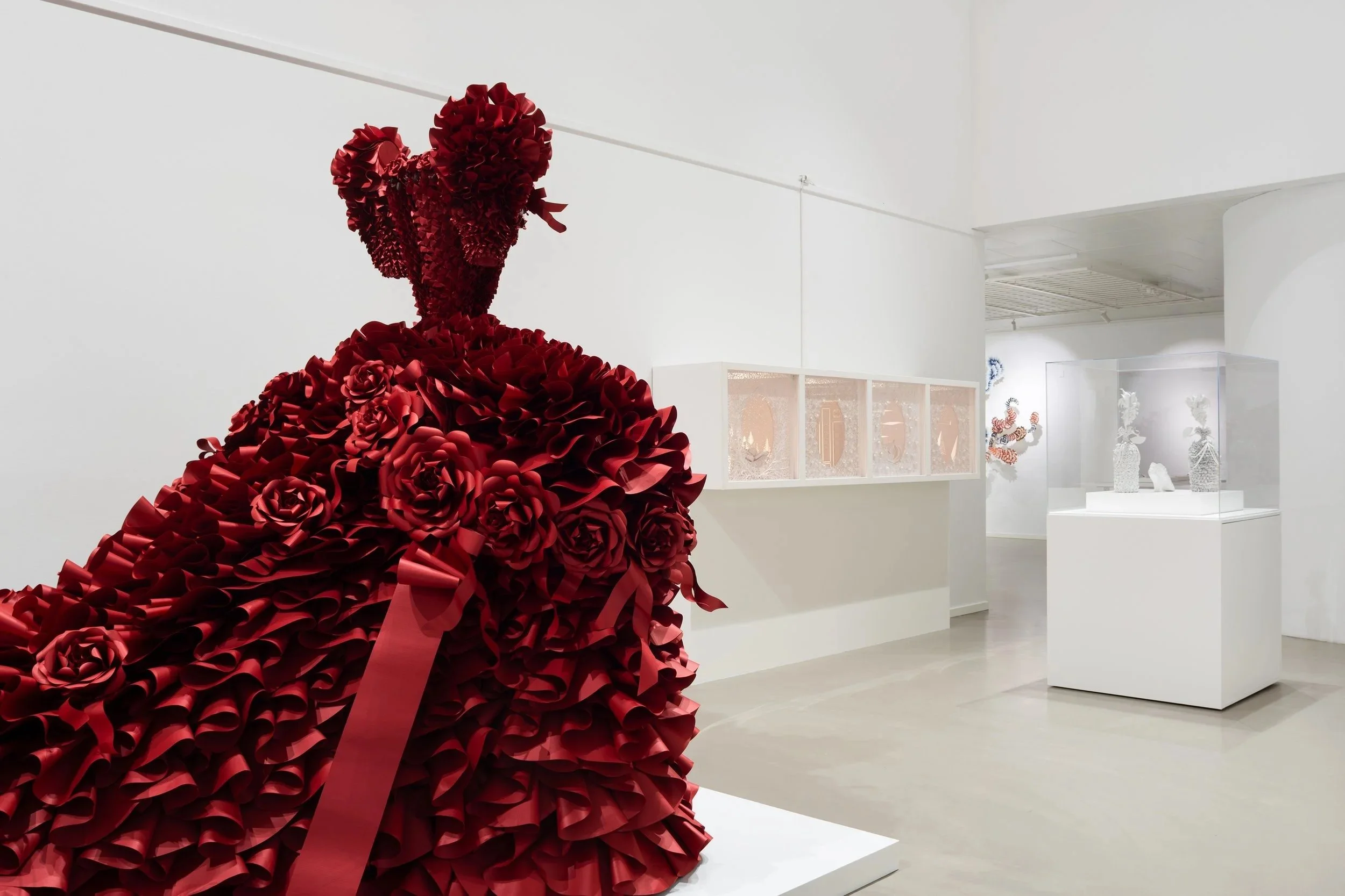Zoe+Bradley_Paper+Couture_Museum+for+Papirkunst_2026_photo+Jacob+Friis-Holm+Nielsen_JFH4516_sRGB_web.jpg