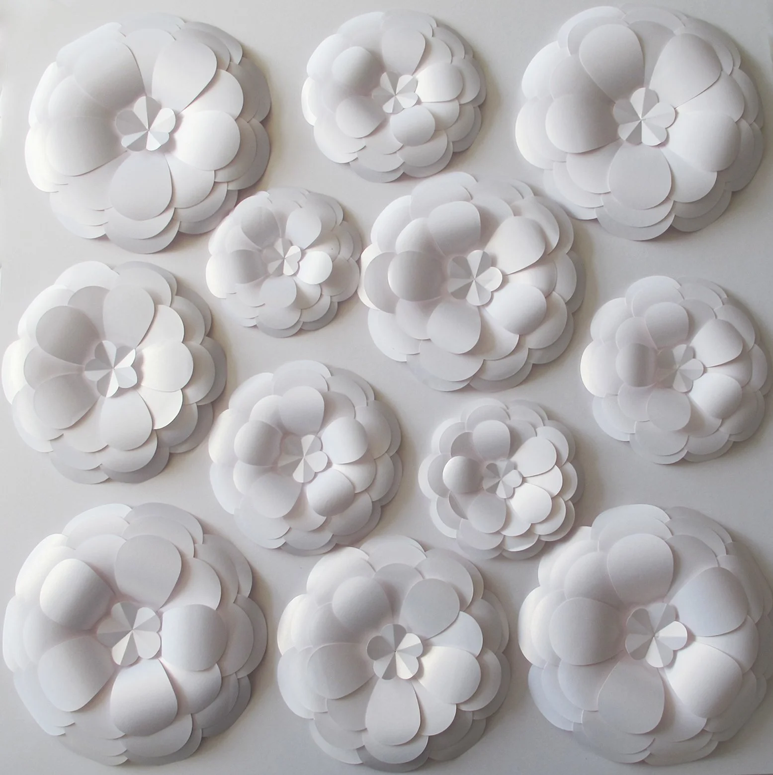 paper-japanese-flower-frame-artwork-paperartist-zoe-bradley-design-home-decor-luxury-2.jpg