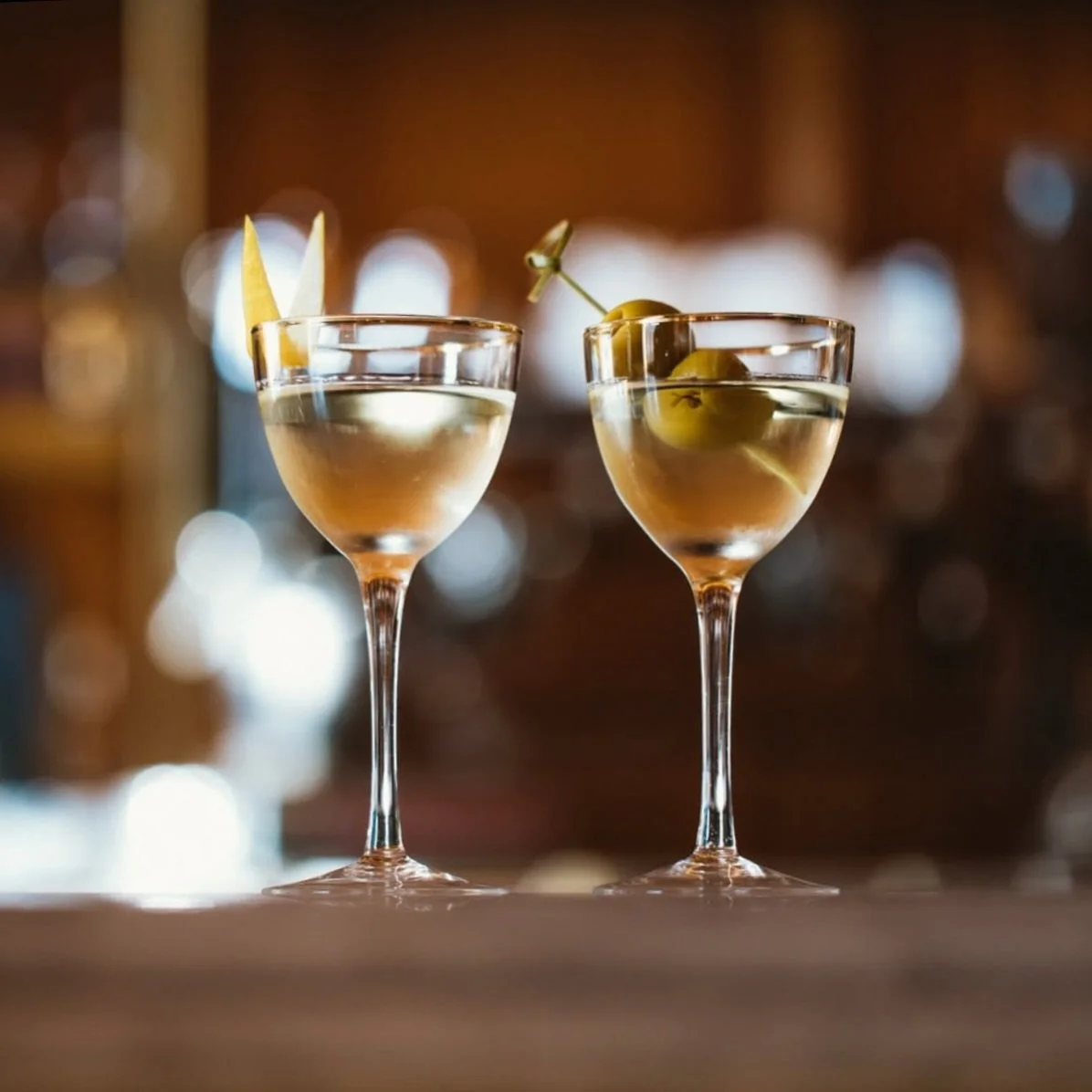 After a day spent exploring the boutiques and streets around St Andrew Square, there is no better place to pause.

Take the lift upstairs, settle into a comfortable corner, and enjoy a well earned drink or something from the menu while the pace of th