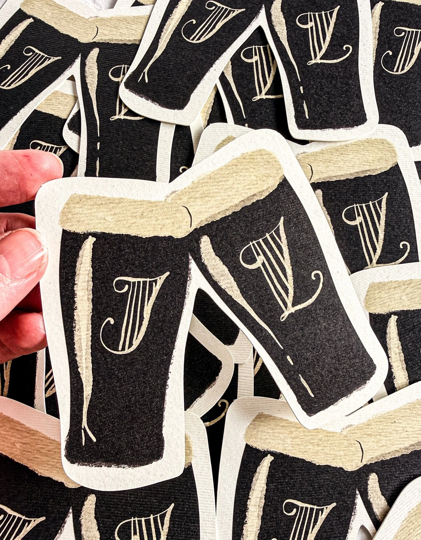 🖤 Cheers to a smooth and fun wedding season to all my couple and peers! 2026, let&rsquo;s do this!!

Check out these fun little Details cards for J&amp;L @luttrellstowncastleresort  for @loveandgatherings