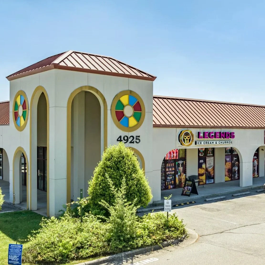 Retail condos for sale as investment property in Fanta International Retail Plaza